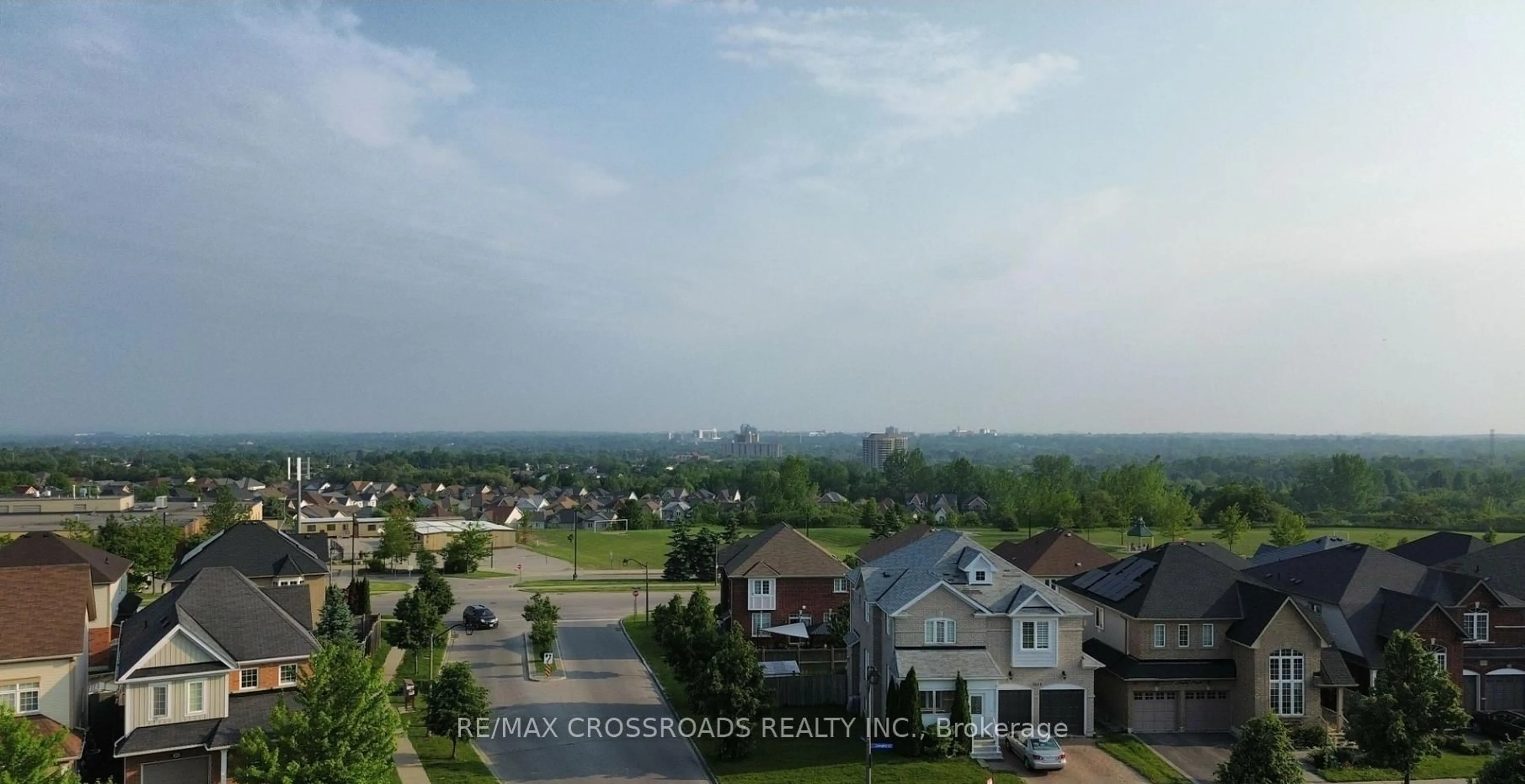 A pic from outside/outdoor area/front of a property/back of a property/a pic from drone, water/lake/river/ocean view for 1383 Langley Circ, Oshawa Ontario L1K 0E2