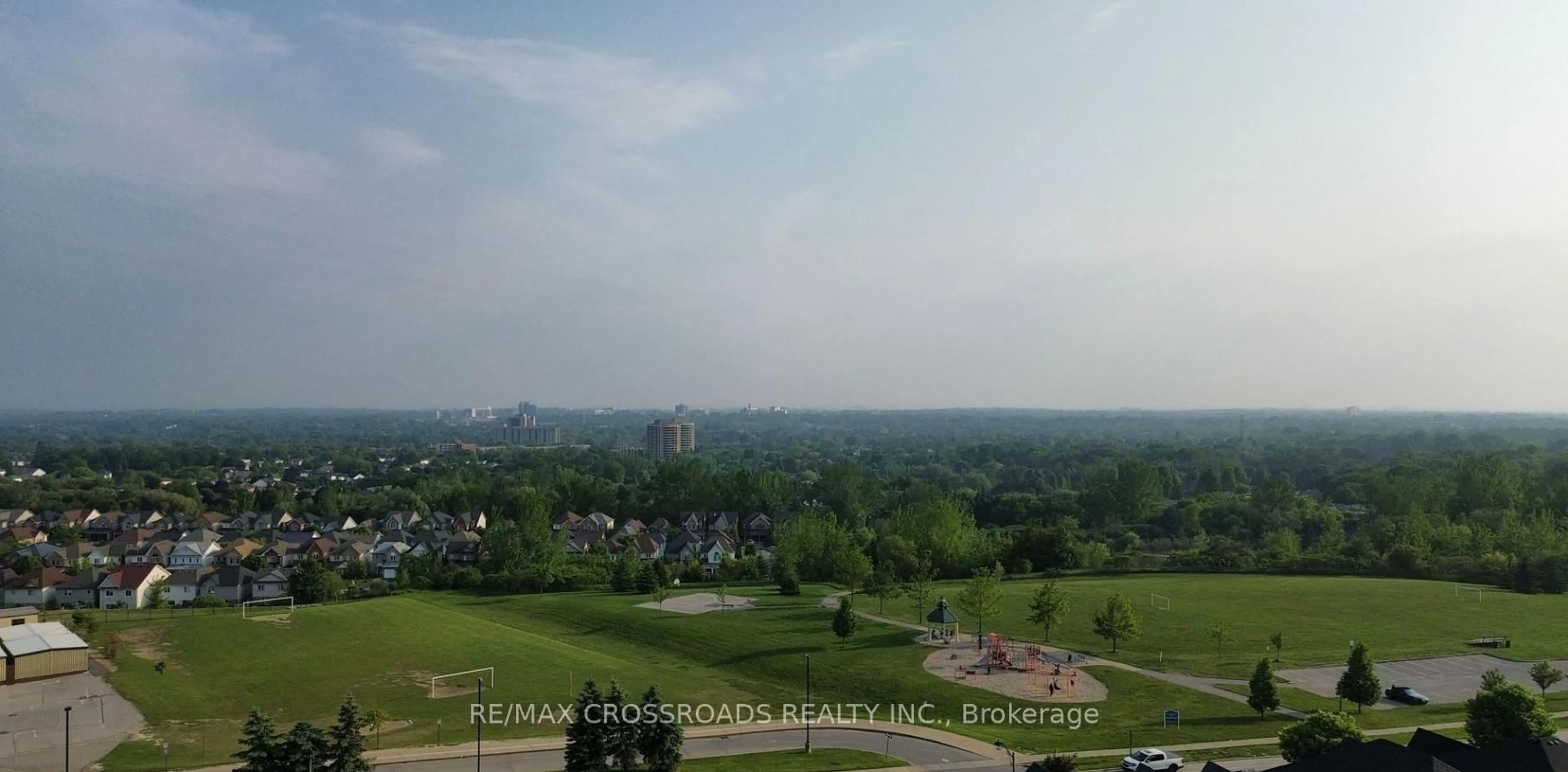 Blurry image for 1383 Langley Circ, Oshawa Ontario L1K 0E2