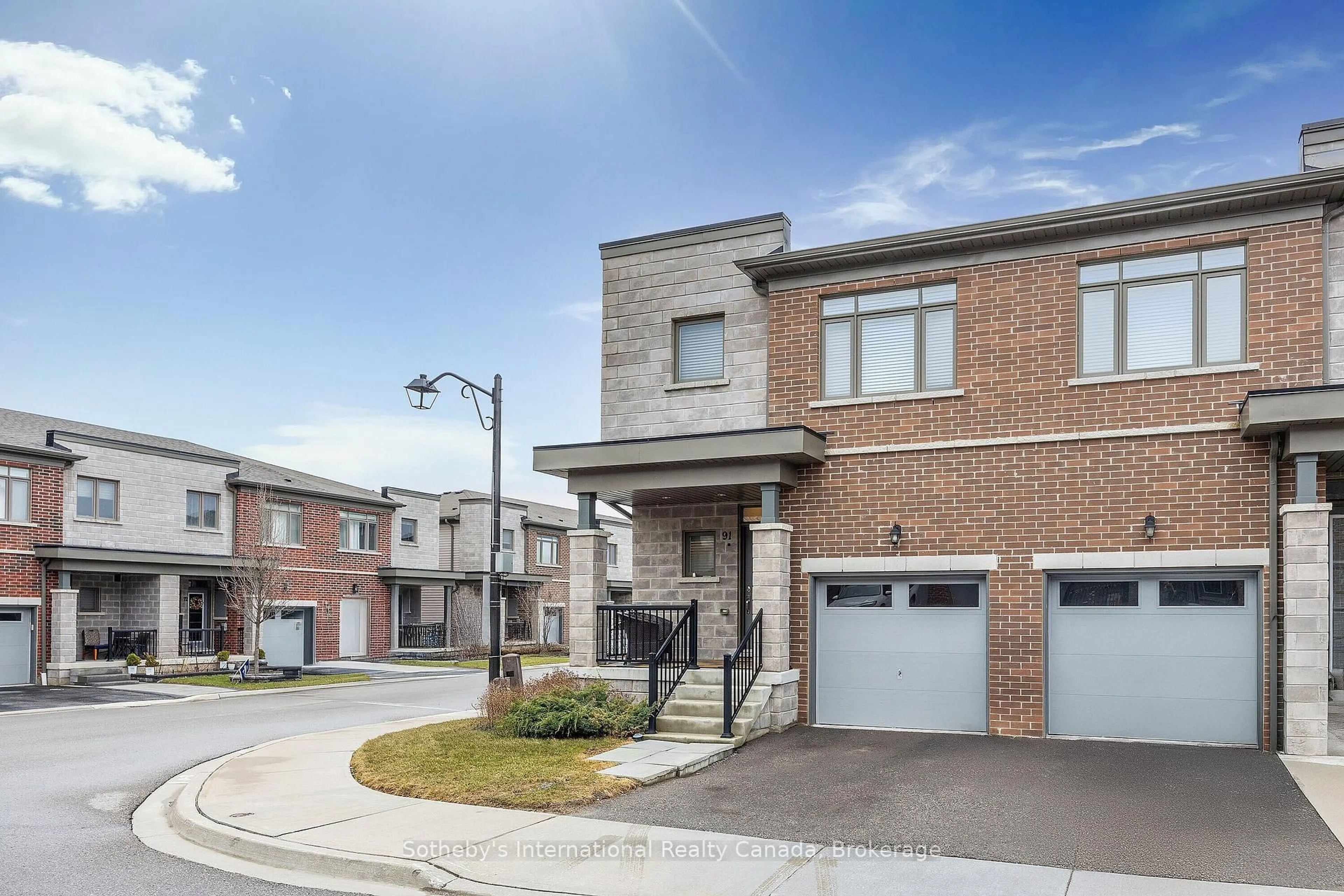 Home with brick exterior material, street for 91 Longshore Way, Whitby Ontario L1N 0M1