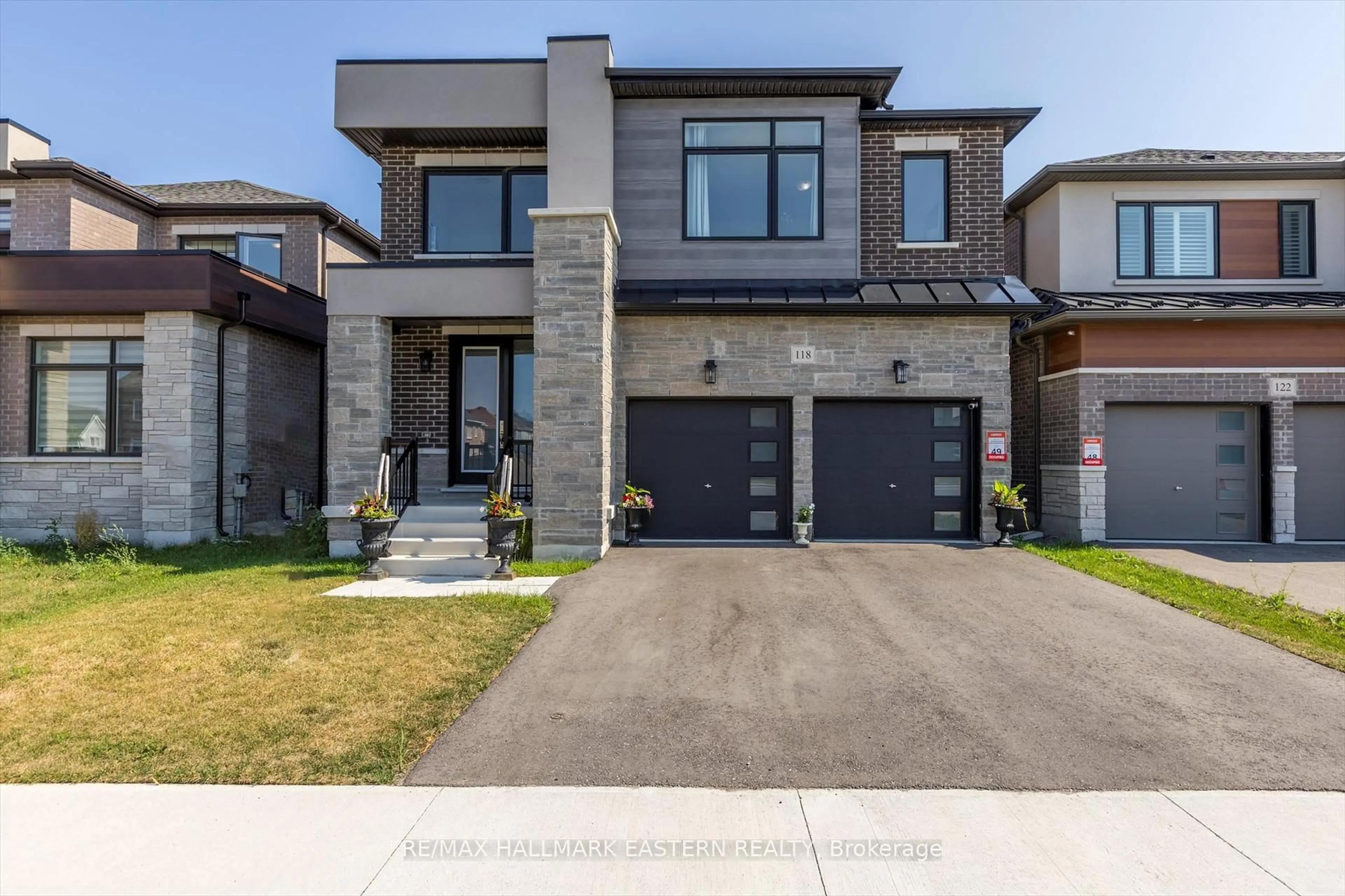 Home with brick exterior material, street for 118 Whitehand Dr, Clarington Ontario L1B 0W1