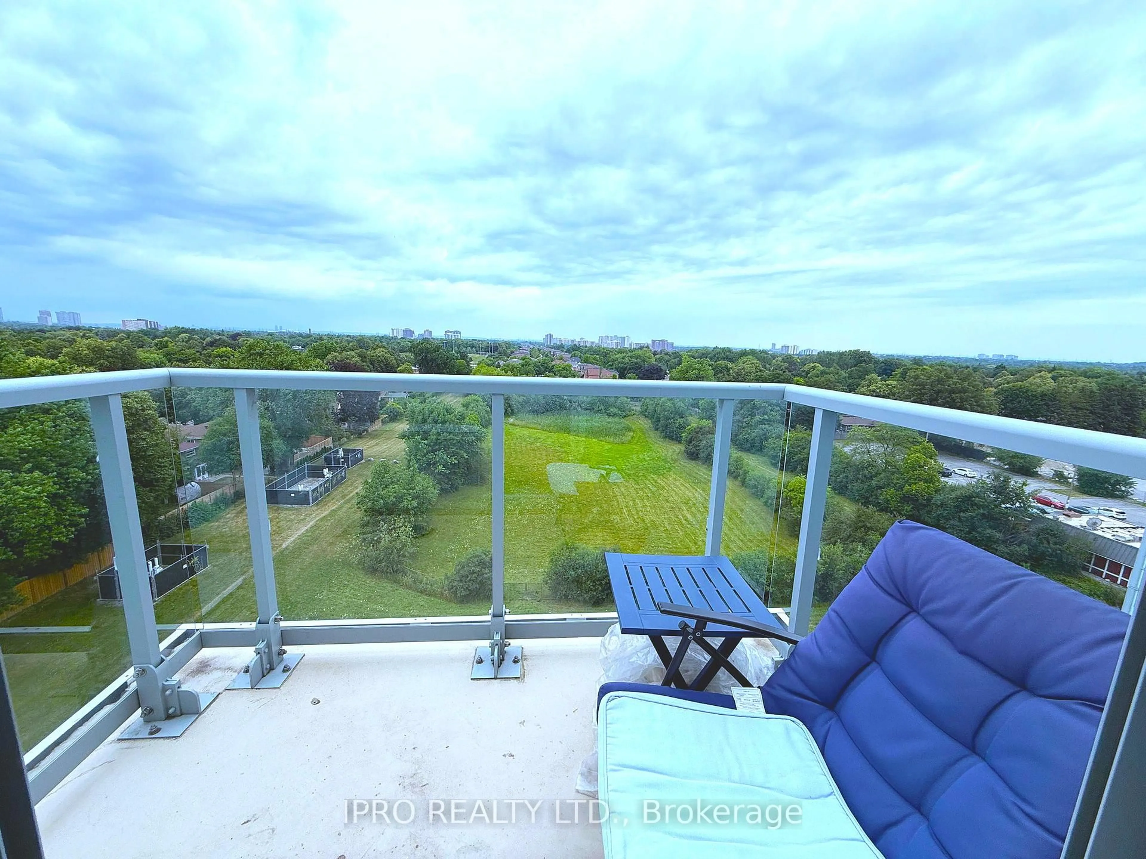 Balcony in the apartment, water/lake/river/ocean view for 3220 Sheppard Ave #618, Toronto Ontario M1T 0B7