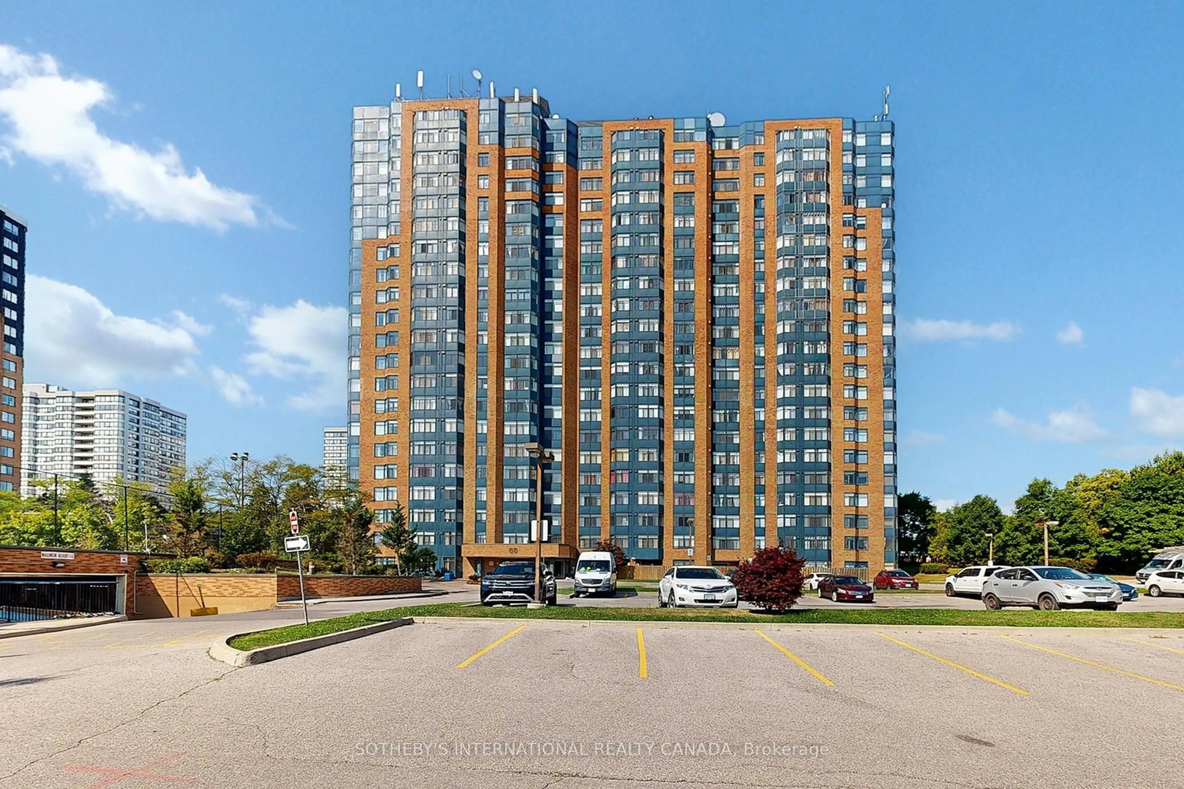 A pic from outside/outdoor area/front of a property/back of a property/a pic from drone, building for 88 Alton Tower Circ #207, Toronto Ontario M1V 5C5