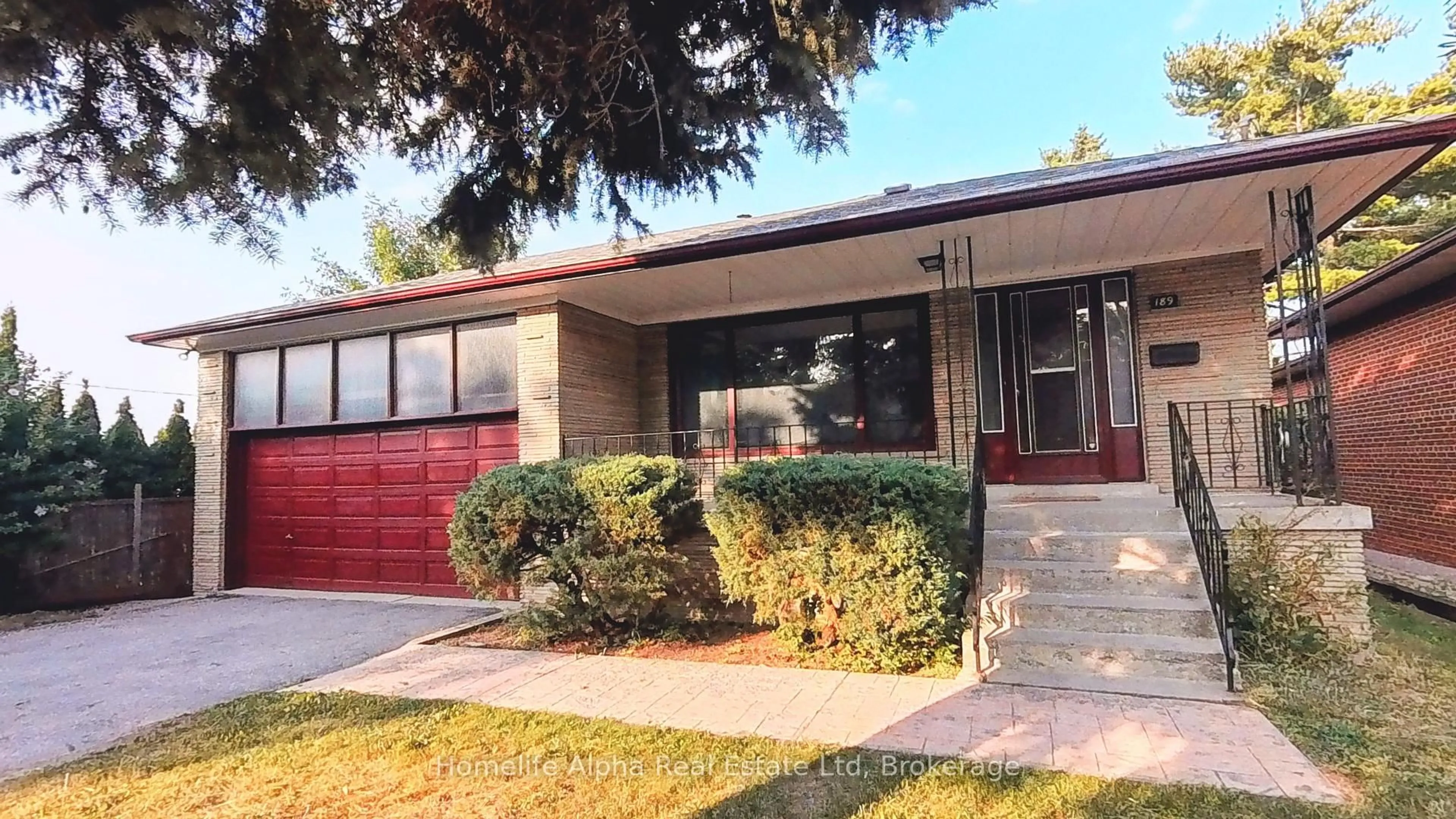 Home with brick exterior material, street for 189 Bellamy Rd, Toronto Ontario M1J 2L3