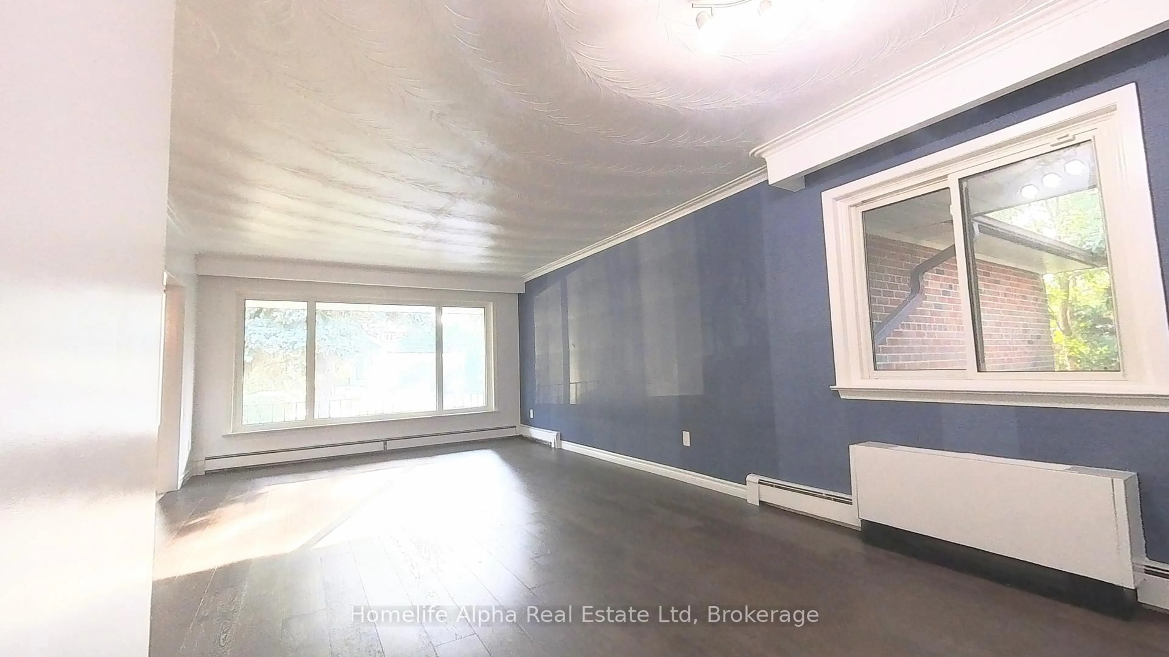 A pic of a room for 189 Bellamy Rd, Toronto Ontario M1J 2L3