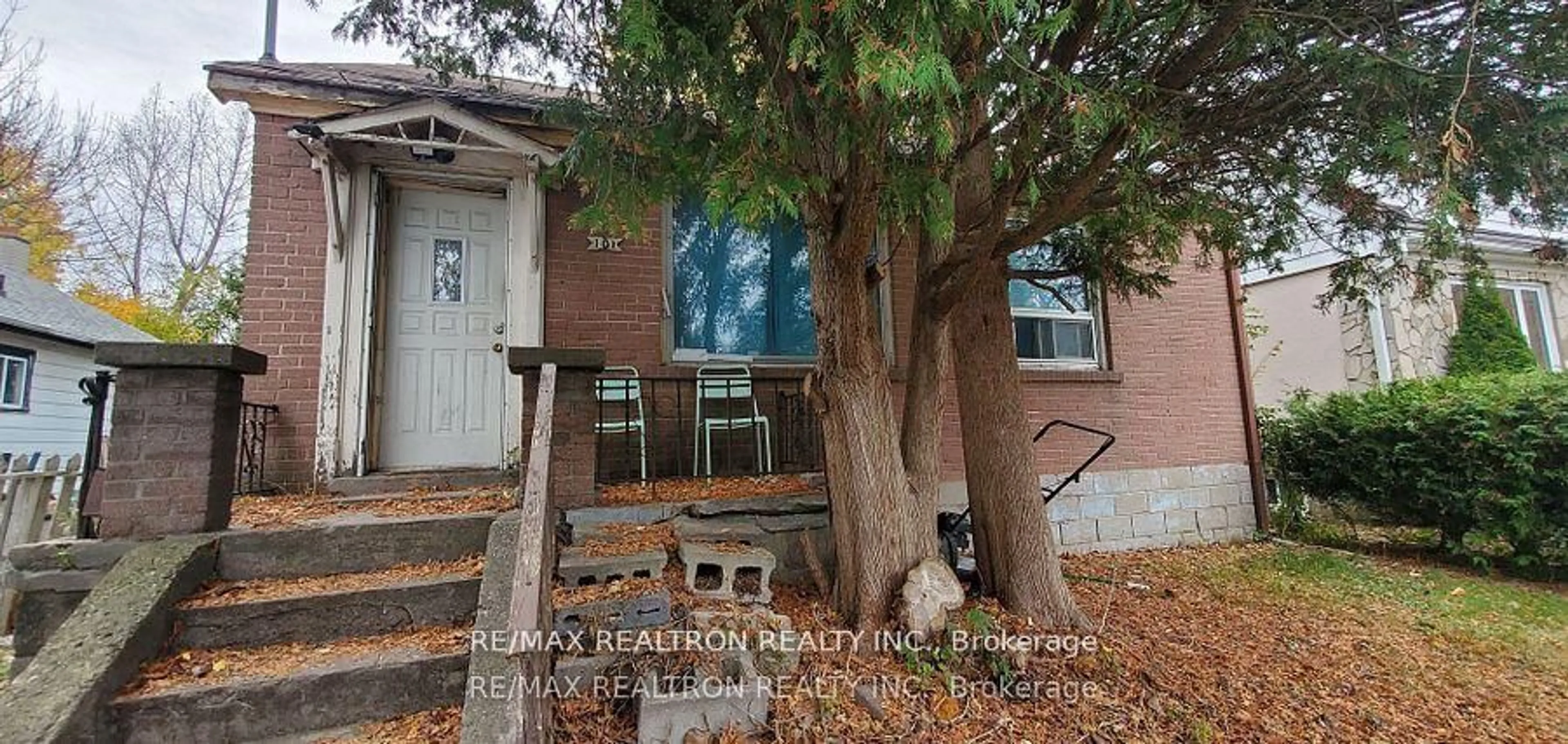 Home with brick exterior material, street for 101 Harewood Ave, Toronto Ontario M1M 2R4