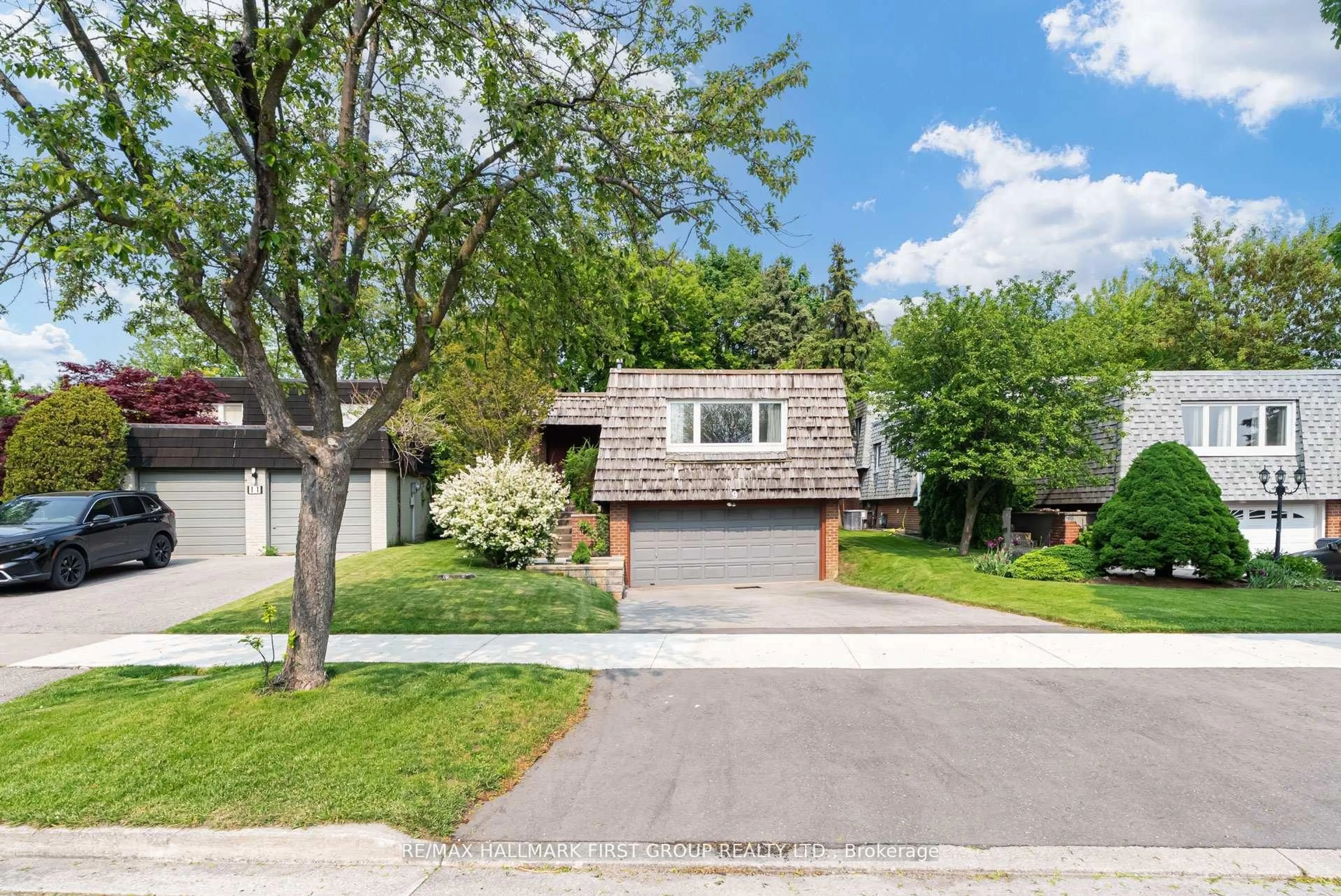Home with brick exterior material, street for 9 Tilley Dr, Toronto Ontario M1C 2T9