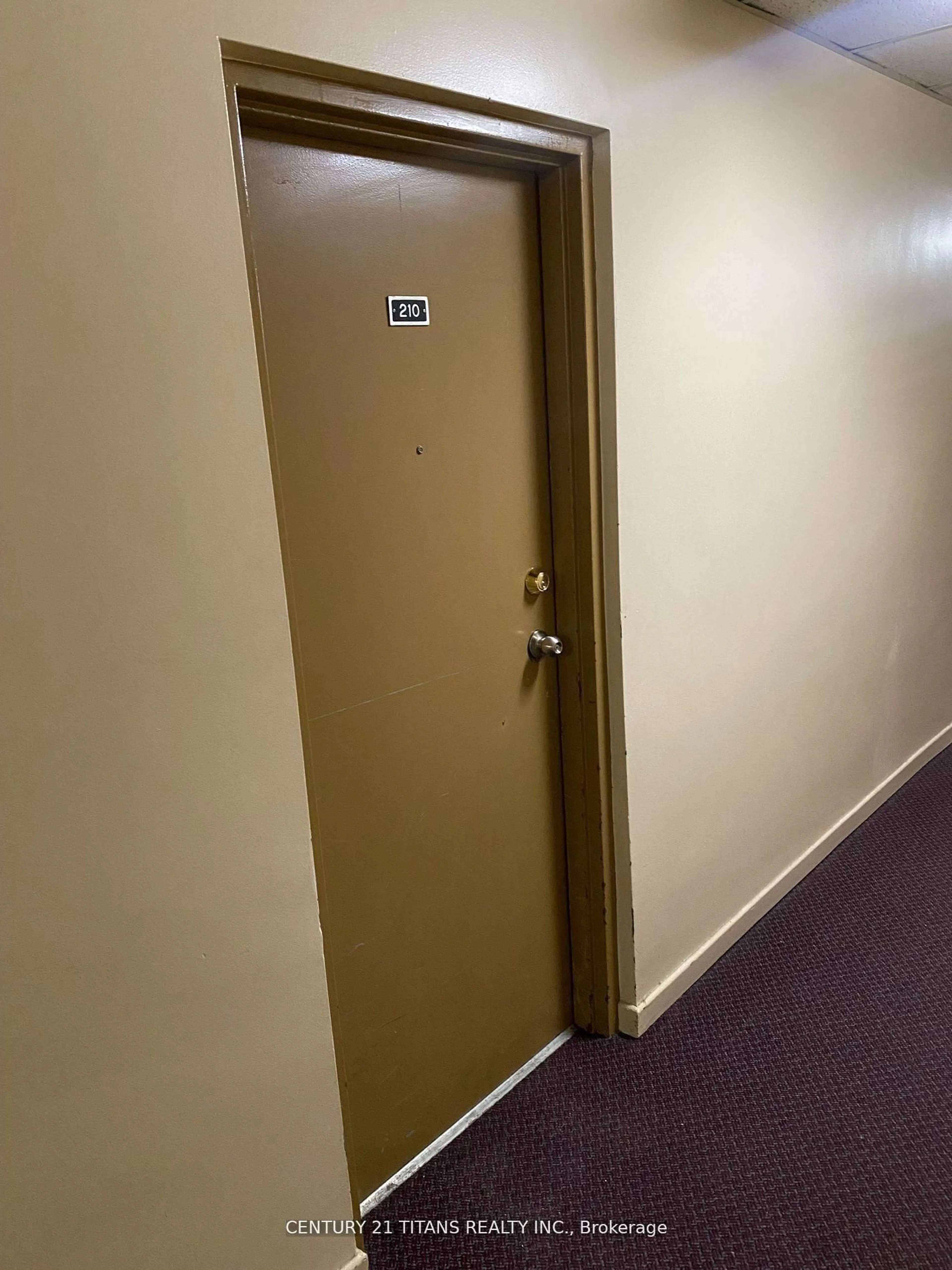A pic of a room for 4064 Lawrence Ave #210, Toronto Ontario M1E 4V6