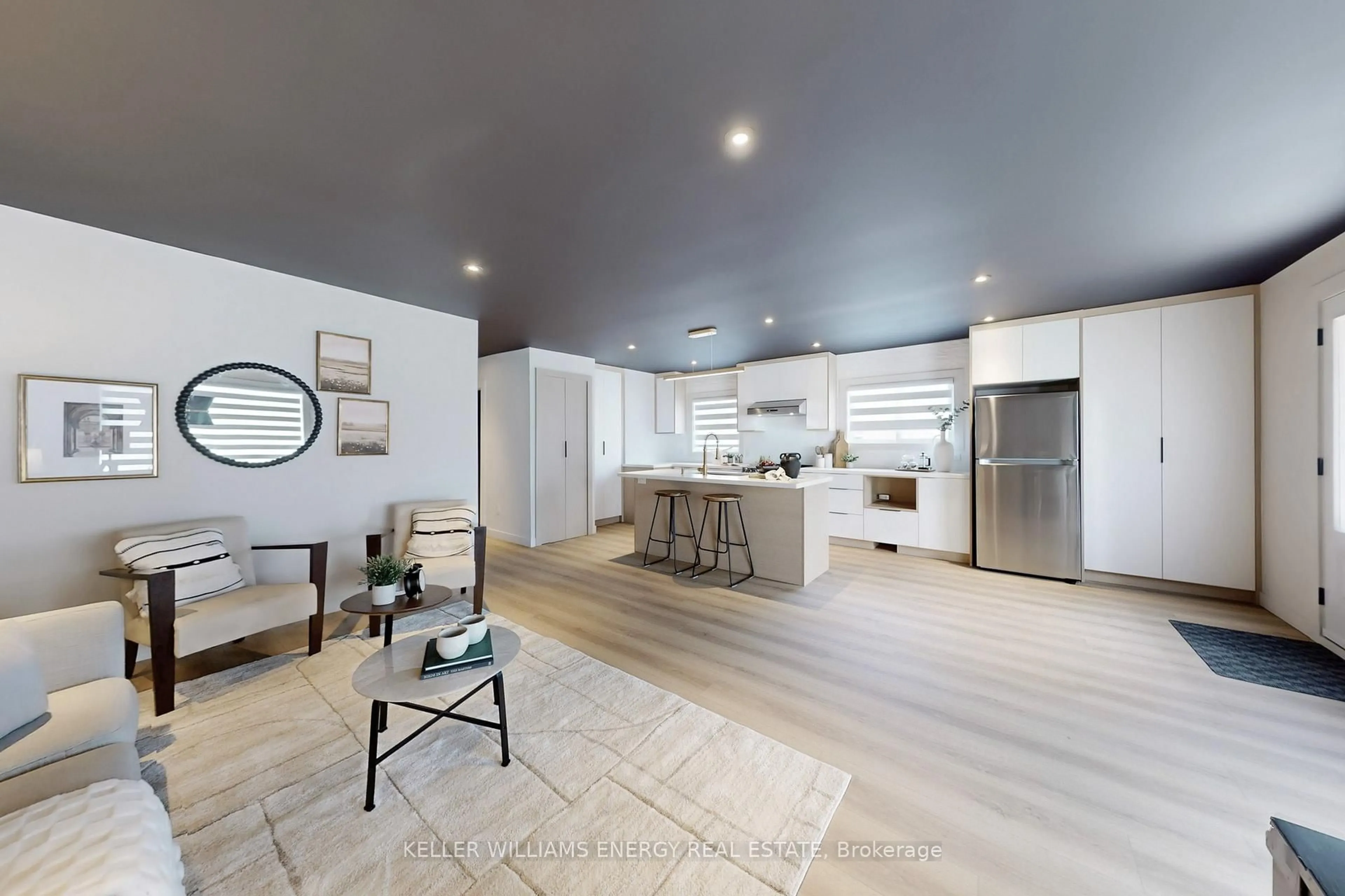 Open concept kitchen, unknown for 739 Annland St, Pickering Ontario L1W 1B5