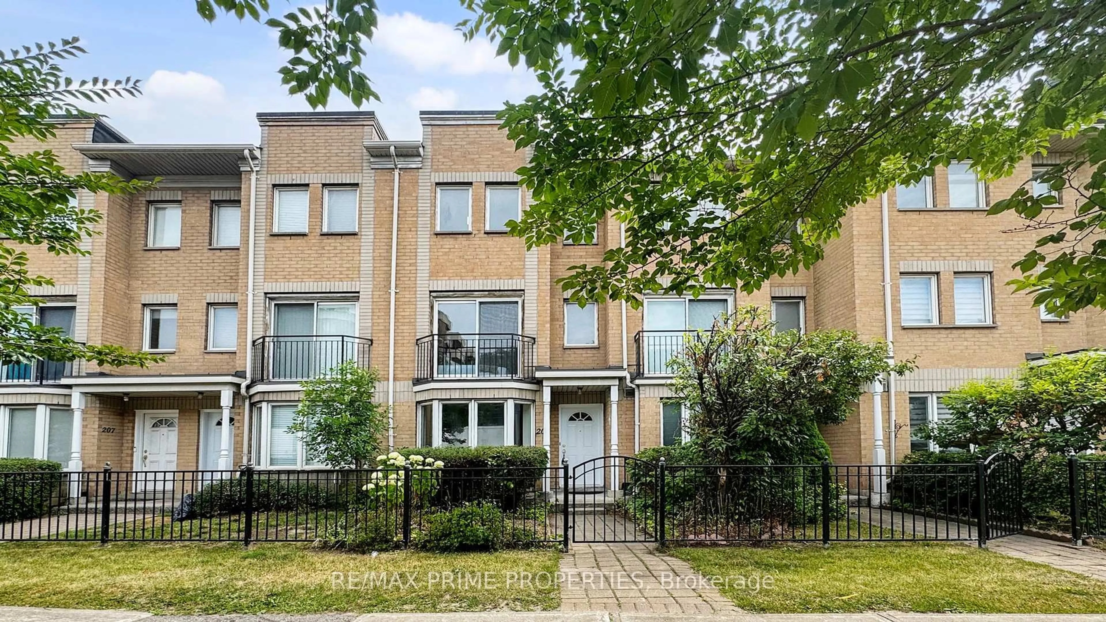 A pic from outside/outdoor area/front of a property/back of a property/a pic from drone, street for 19 Rosebank Dr #205, Toronto Ontario M1B 5Z2