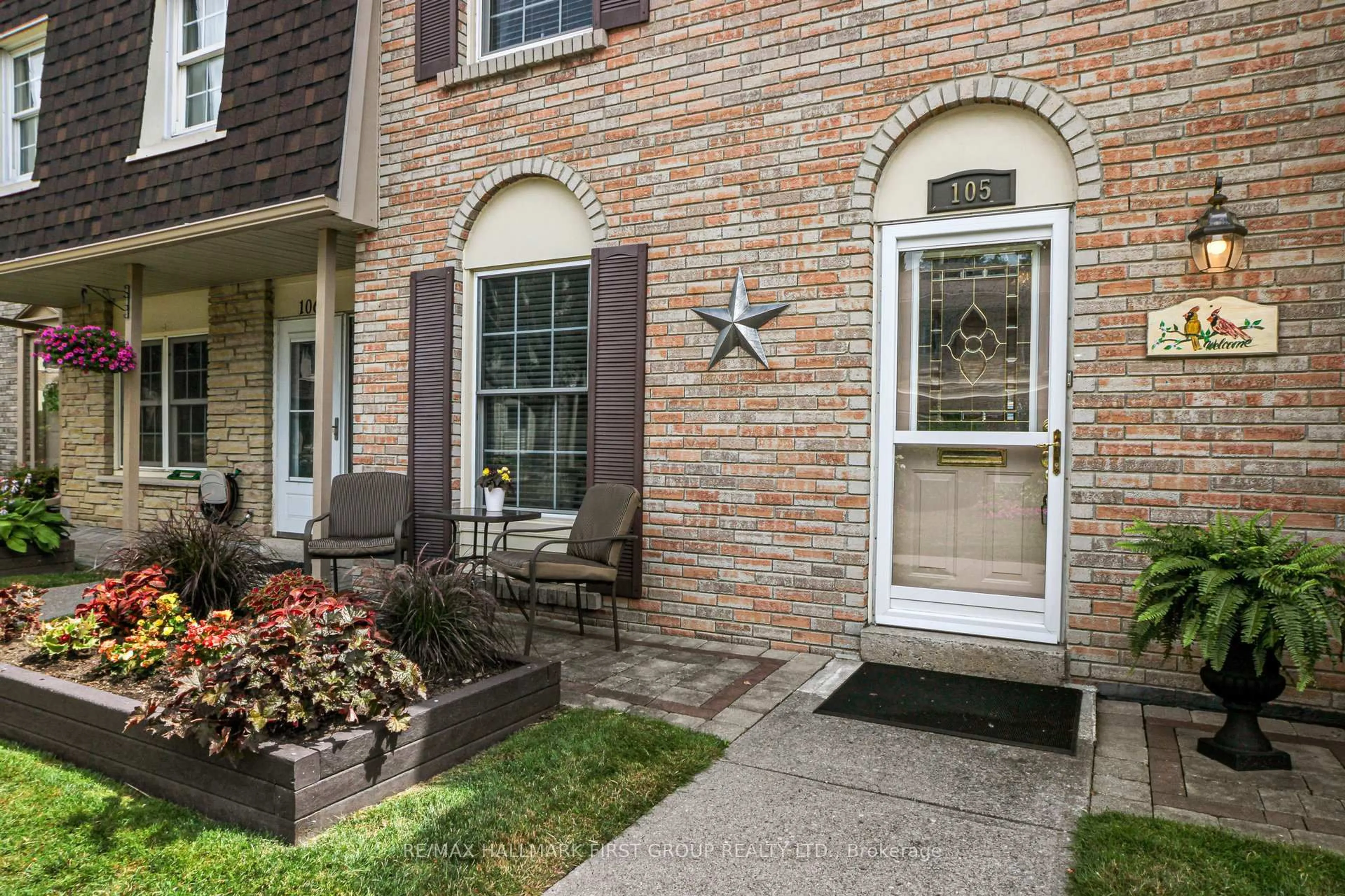 Home with brick exterior material, street for 580 Eyer Dr #105, Pickering Ontario L1W 3B7