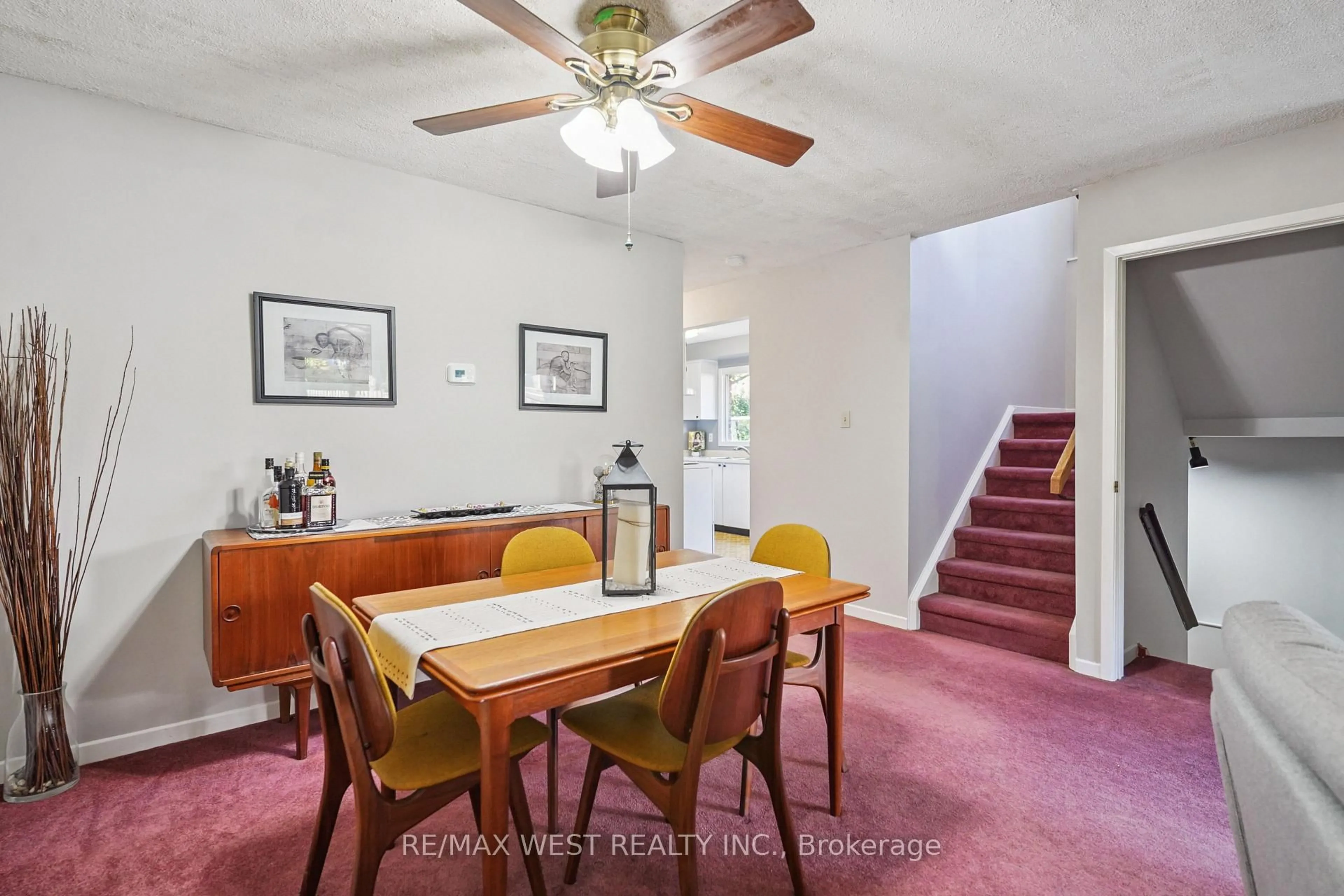 Dining room, unknown for 1182 Canborough Cres, Pickering Ontario L1V 3K9