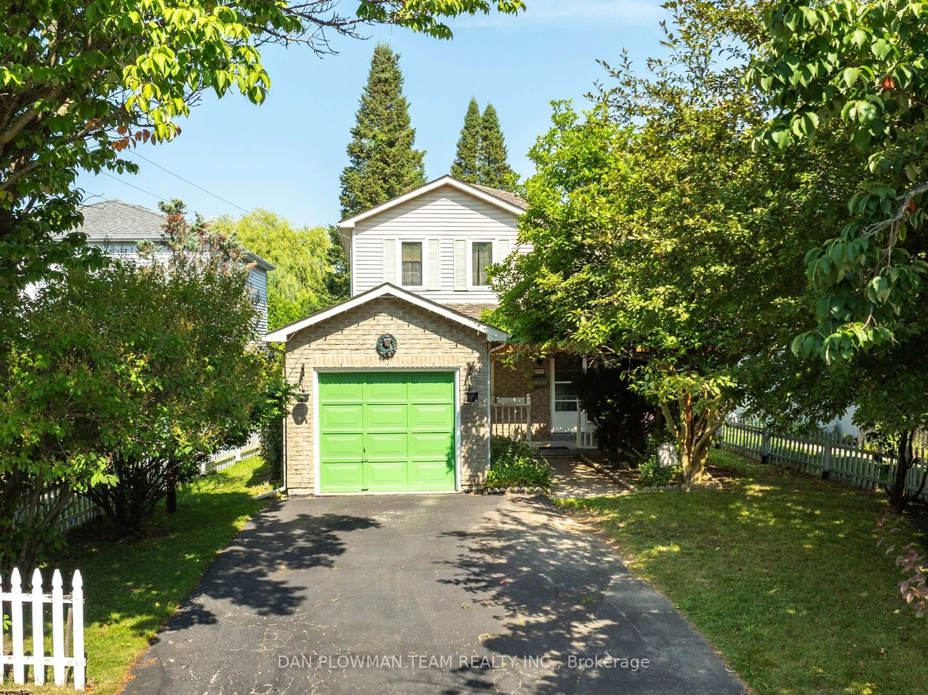 Unknown for 988 Greenlane Crt, Oshawa Ontario L1K 2C6