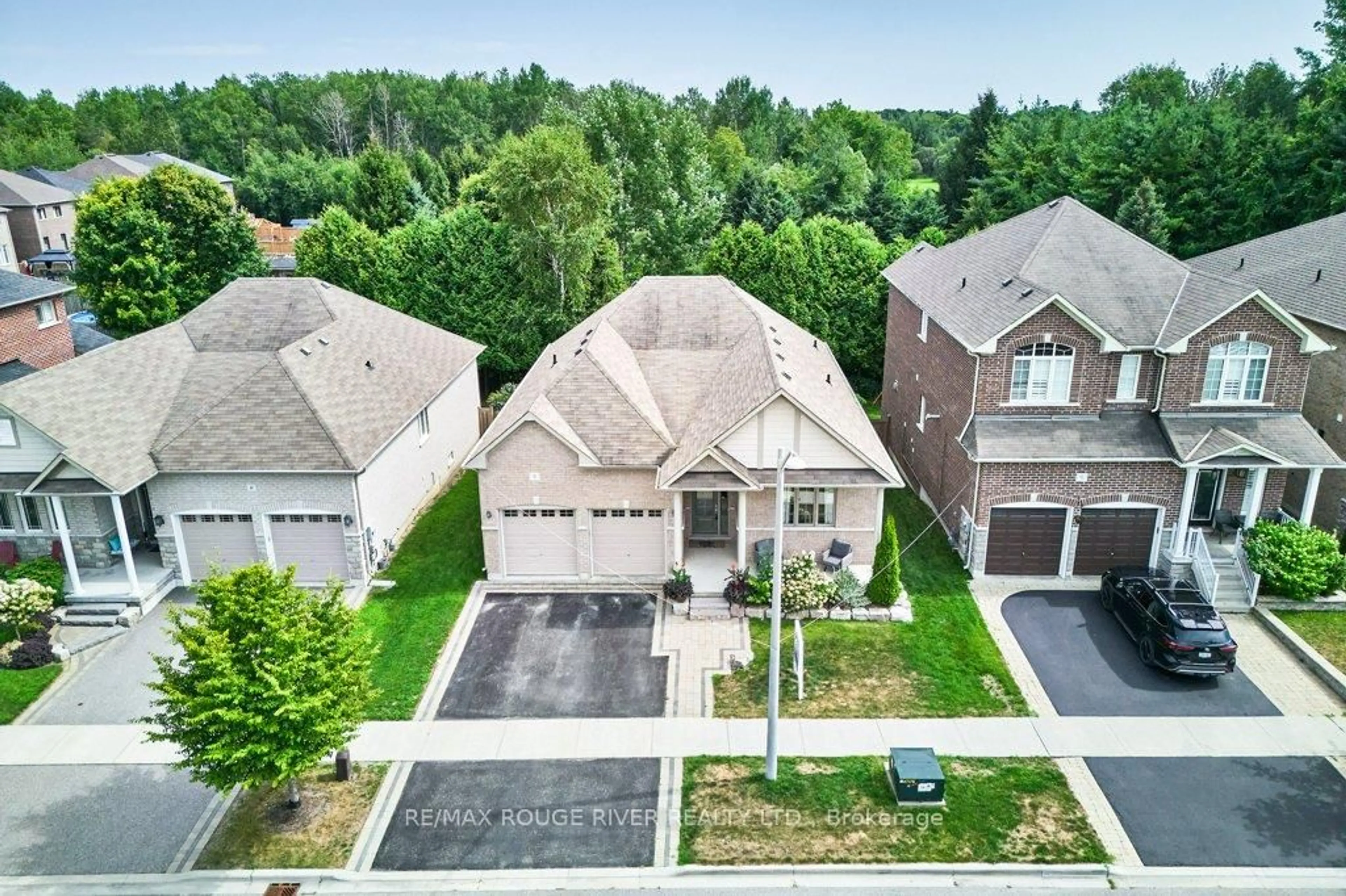 A pic from outside/outdoor area/front of a property/back of a property/a pic from drone, street for 51 Elmer Adams Dr, Clarington Ontario L1E 0G5