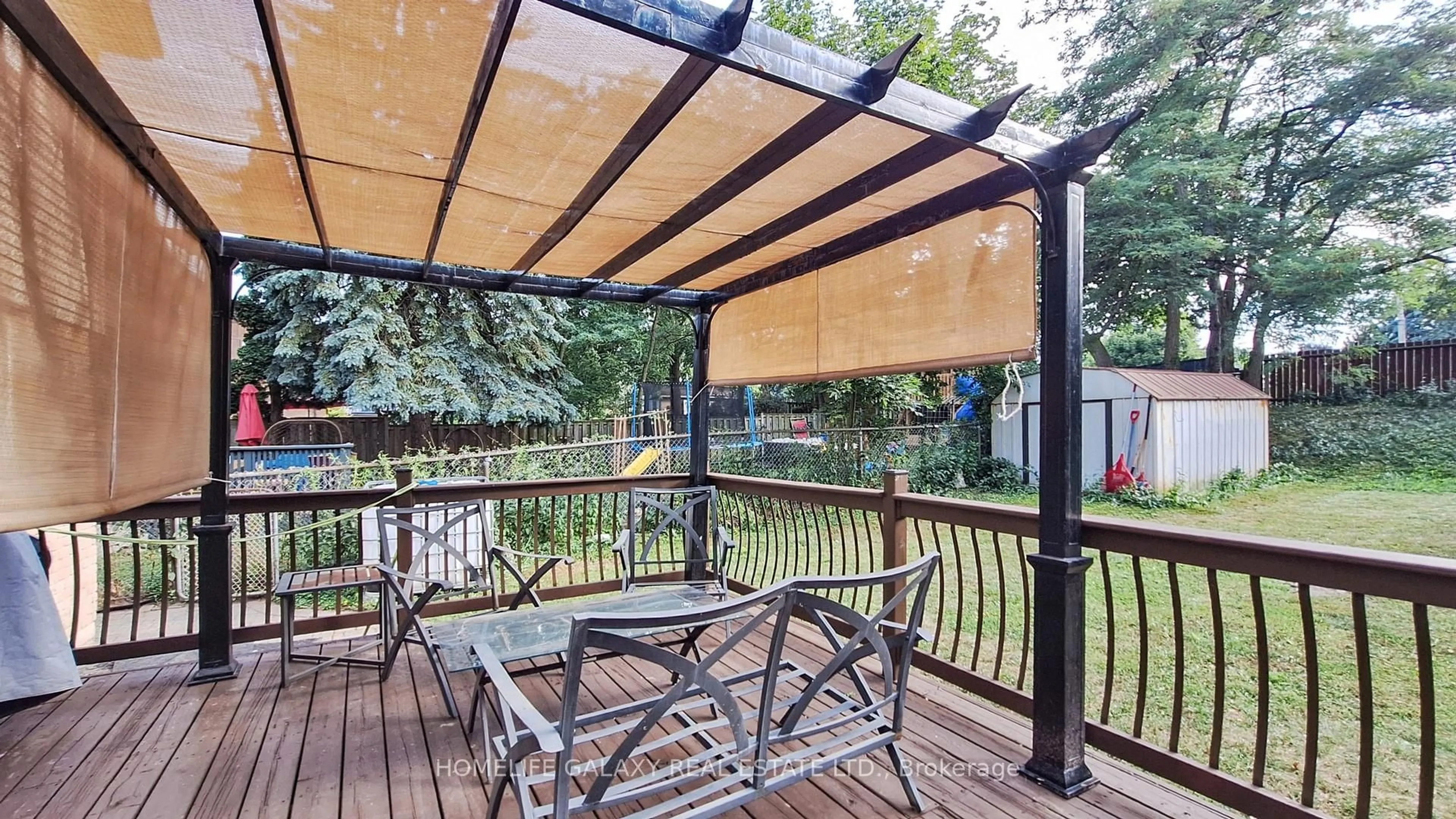 Patio, street for 1882 Shadybrook Dr, Pickering Ontario L1V 3A8