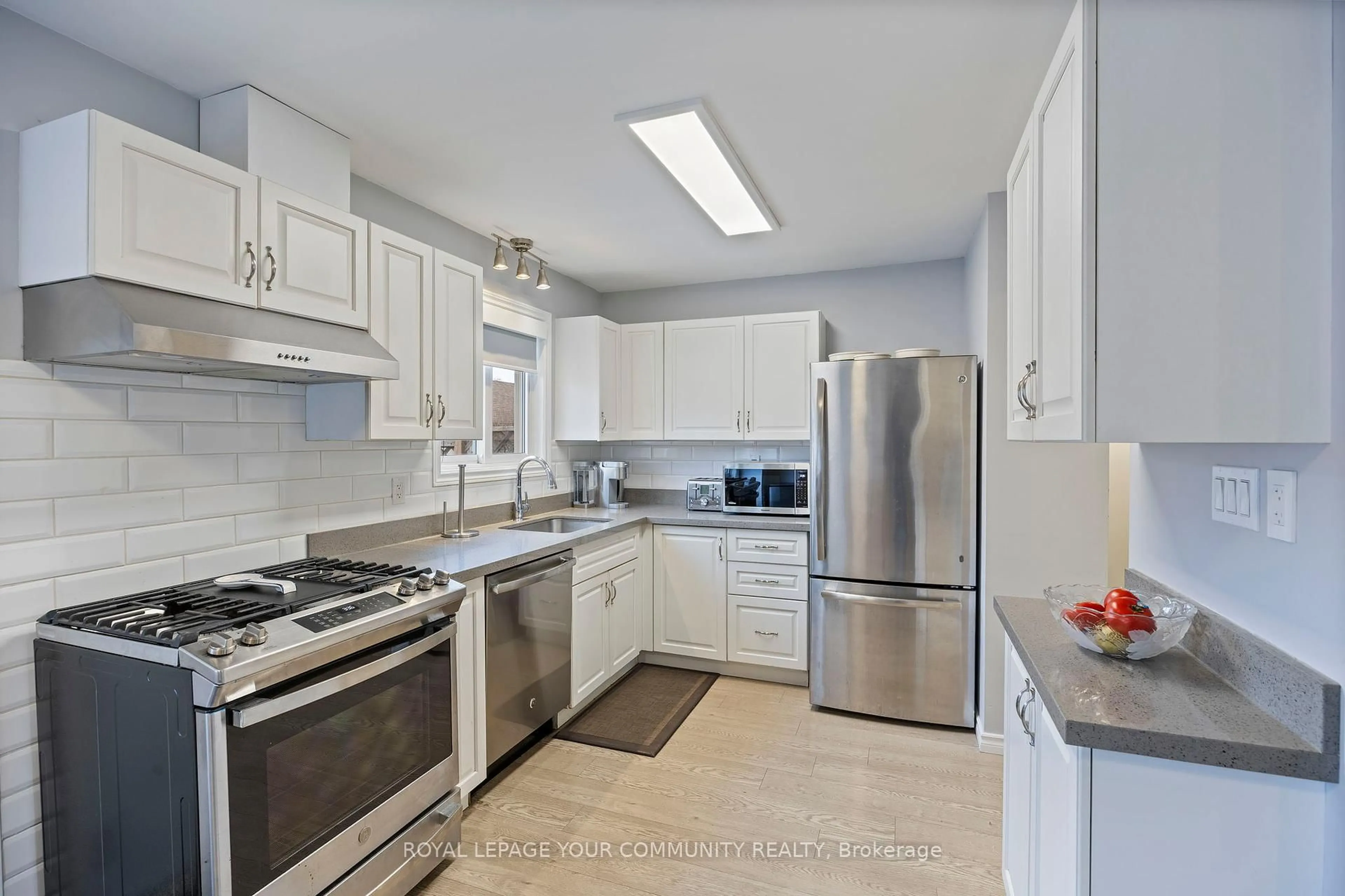 Standard kitchen, ceramic/tile floor for 16 Patience Lane, Ajax Ontario L1S 3E4