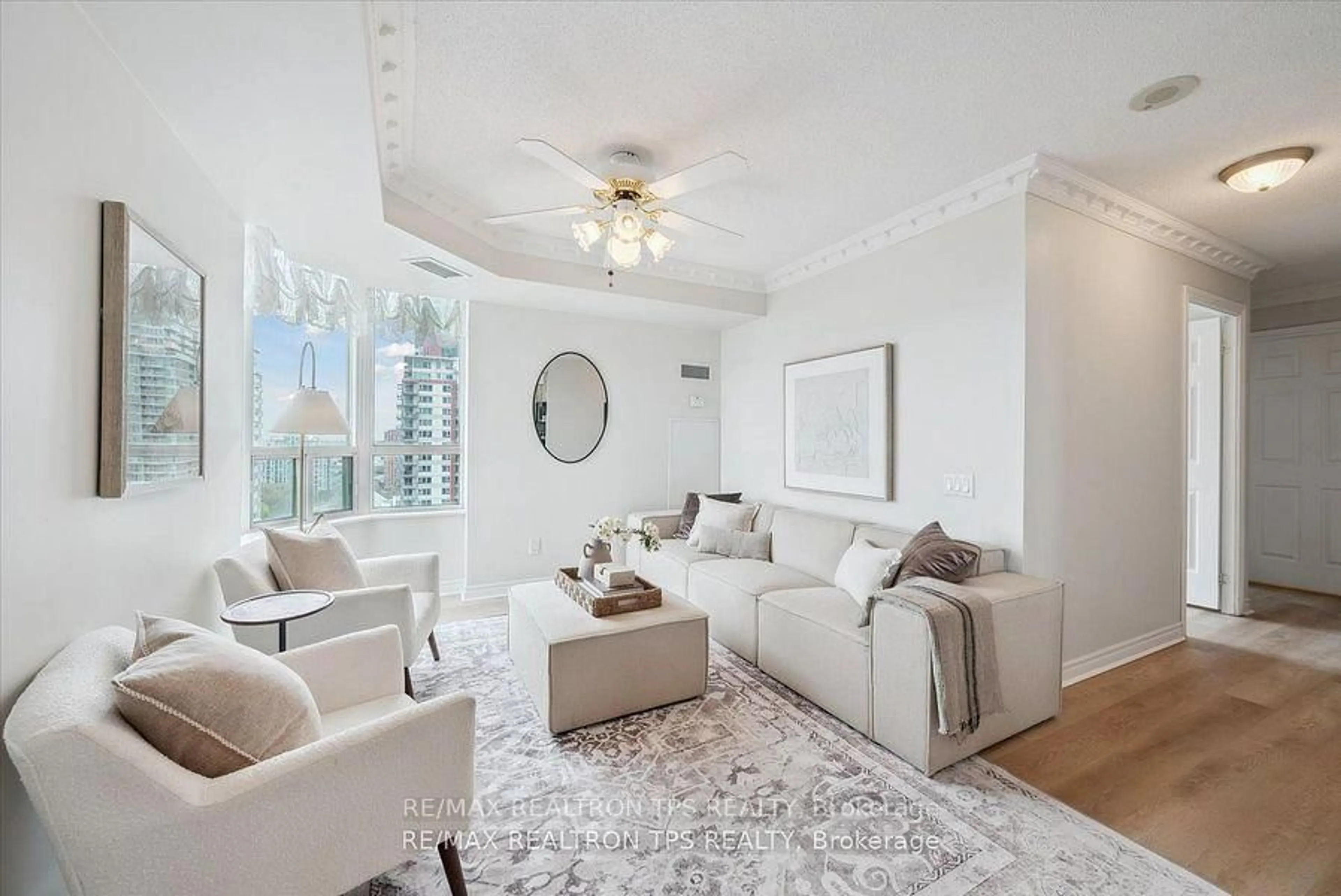 Living room with furniture, unknown for 61 Town Centre Crt #2402, Toronto Ontario M1P 5C5