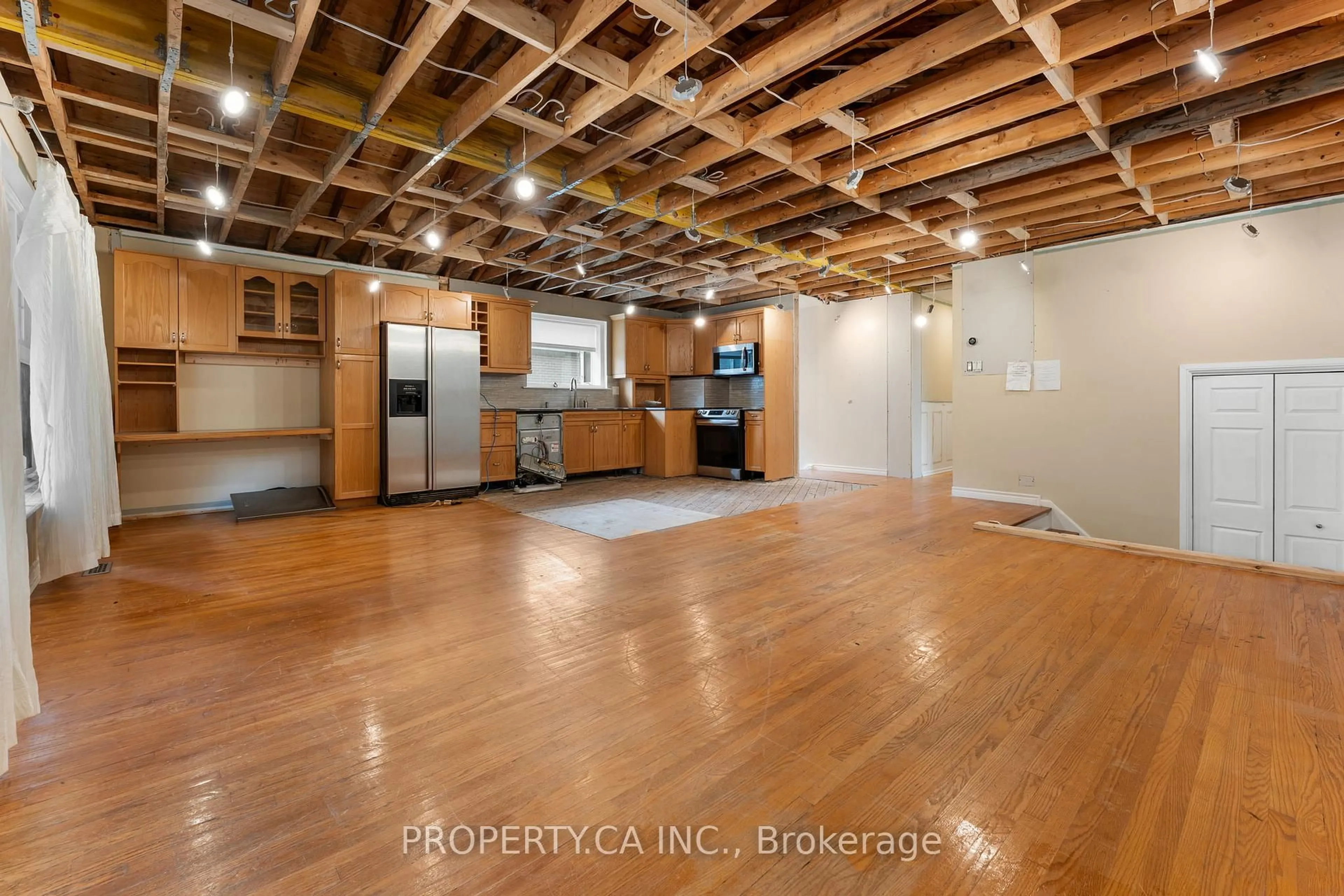 Open concept kitchen, unknown for 62 Sir Raymond Dr, Toronto Ontario M1E 1C2