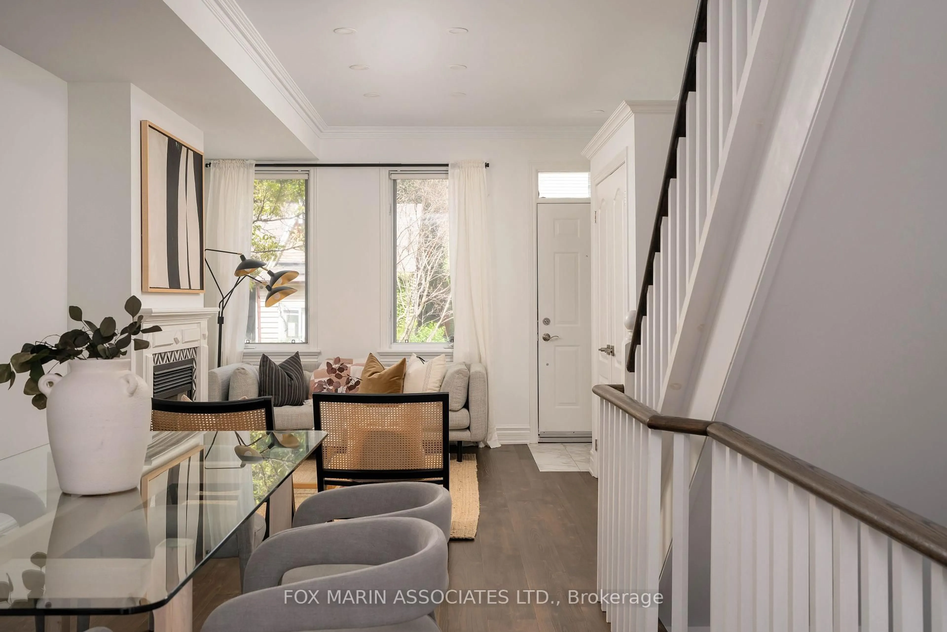 Indoor entryway for 20A Lewis St, Toronto Ontario M4M 2H3