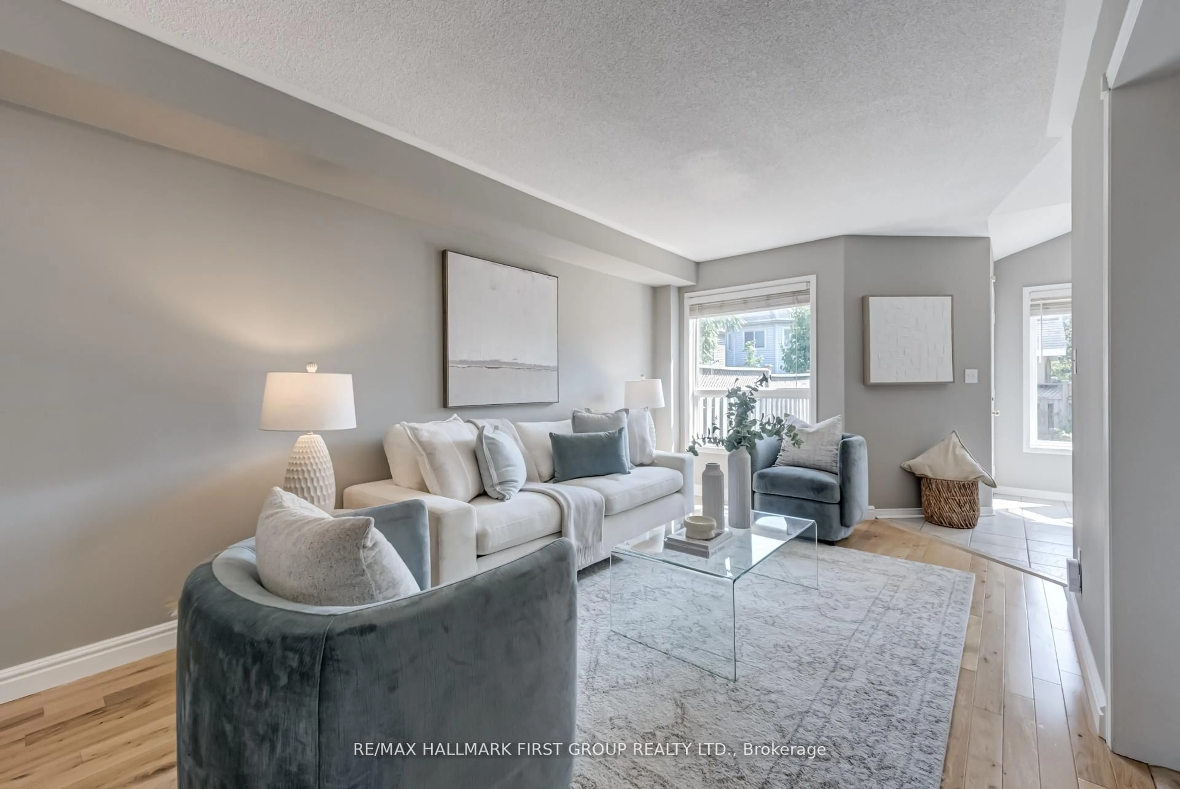 Living room with furniture, unknown for 19 Inlet Bay Dr, Whitby Ontario L1N 9P2