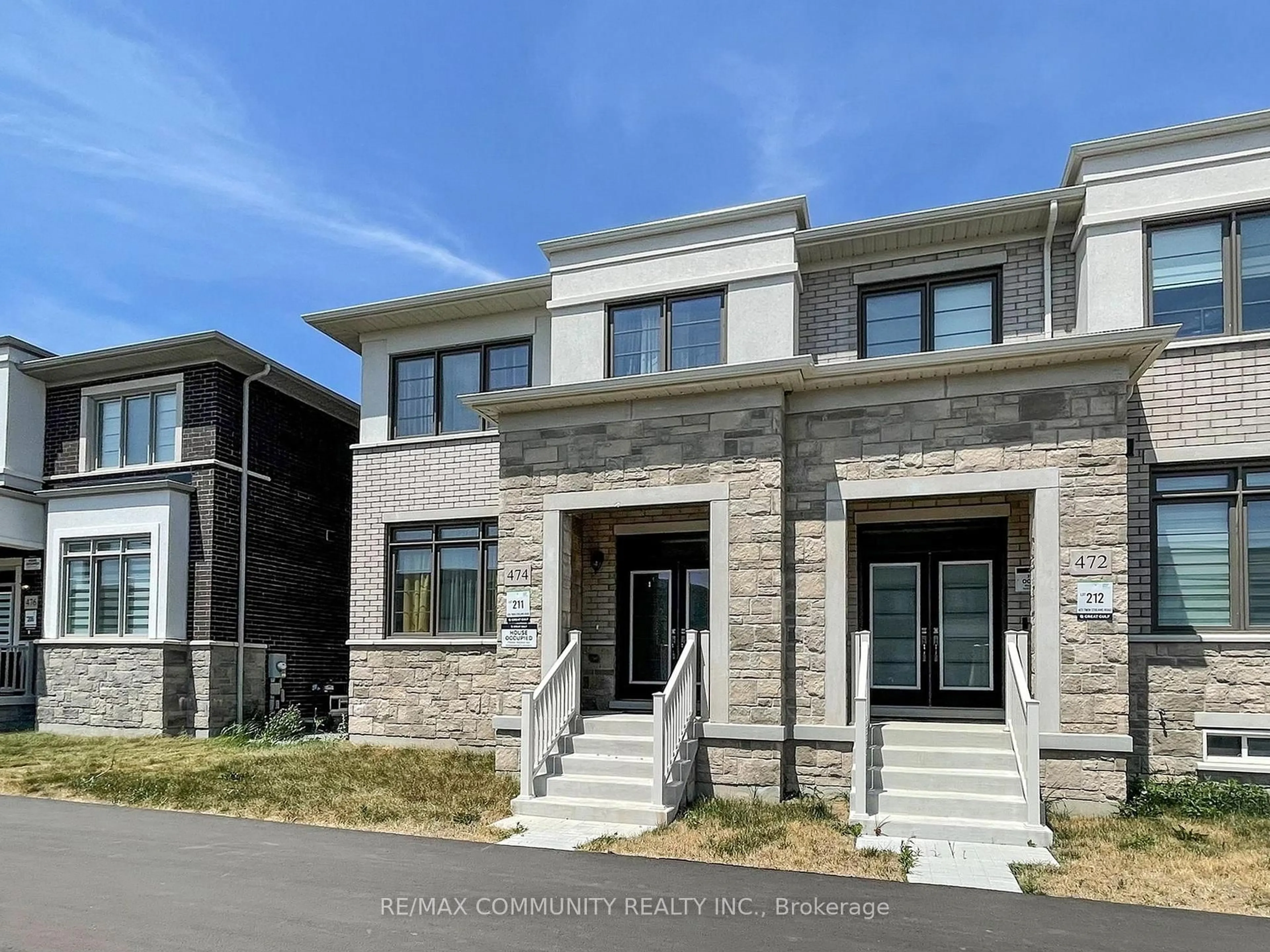 Home with brick exterior material, unknown for 474 Twin Streams Rd, Whitby Ontario L1P 0P5