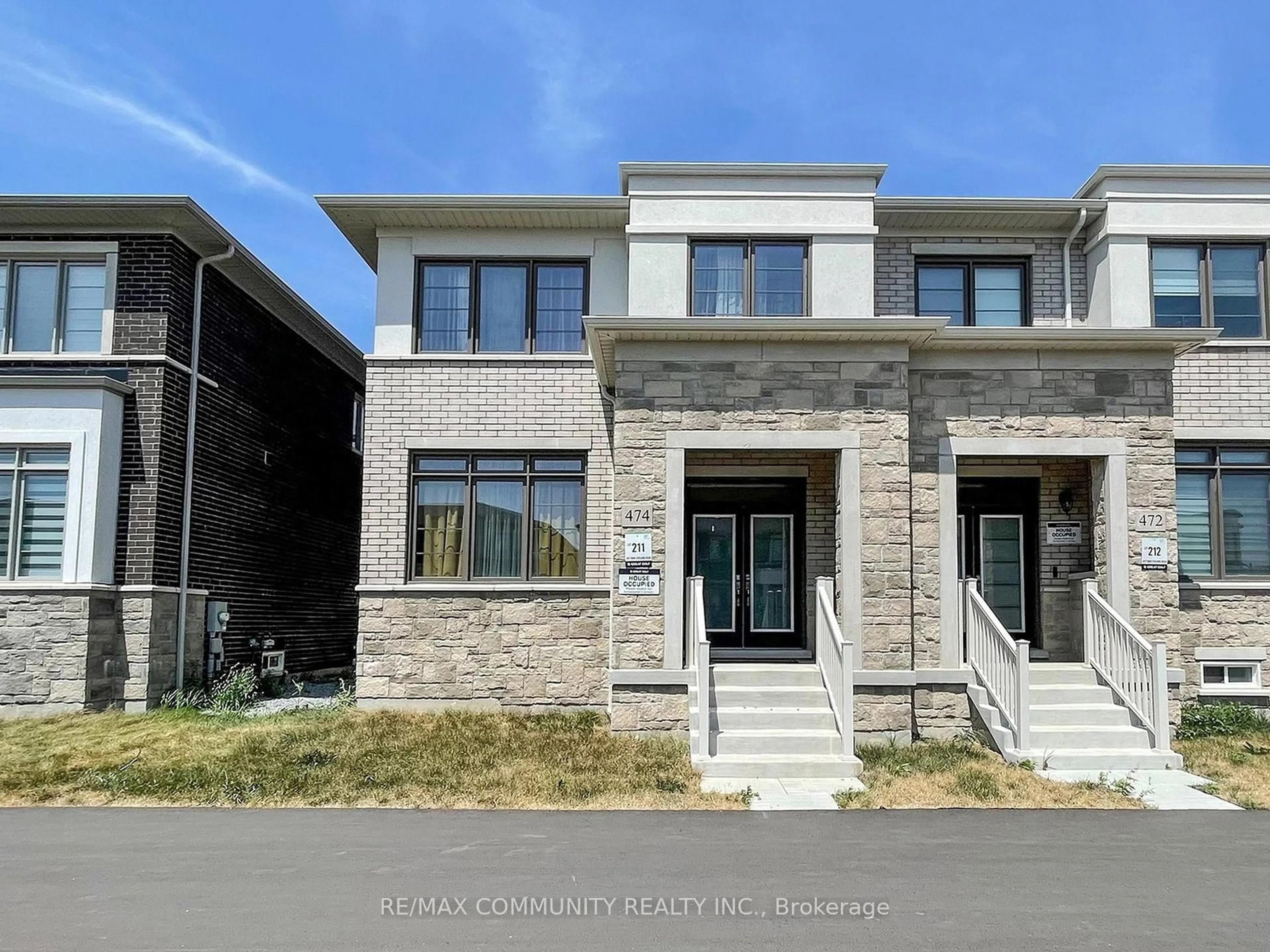 Home with brick exterior material, unknown for 474 Twin Streams Rd, Whitby Ontario L1P 0P5