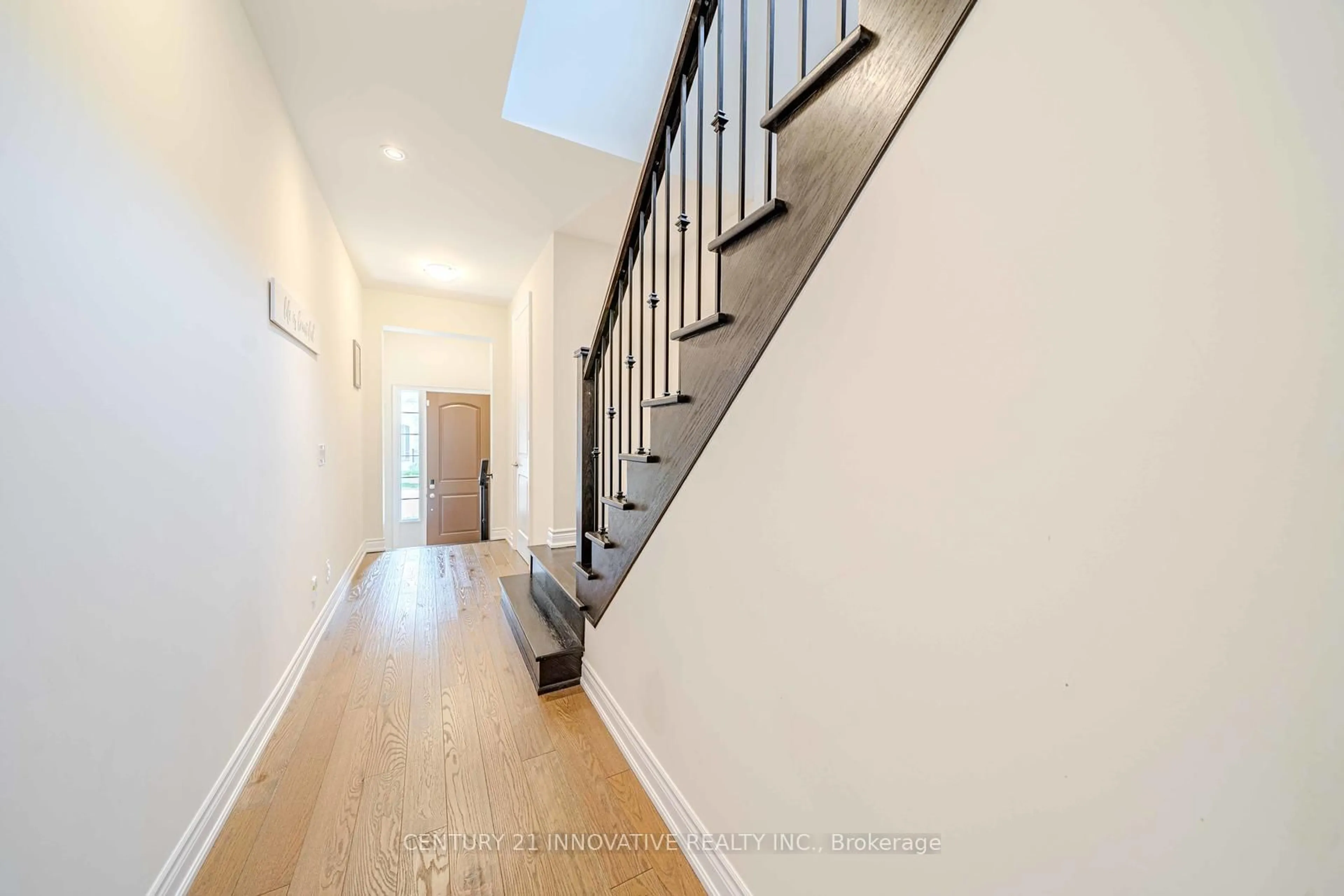 Stairs for 110 Dorian Dr, Whitby Ontario L1P 0C8