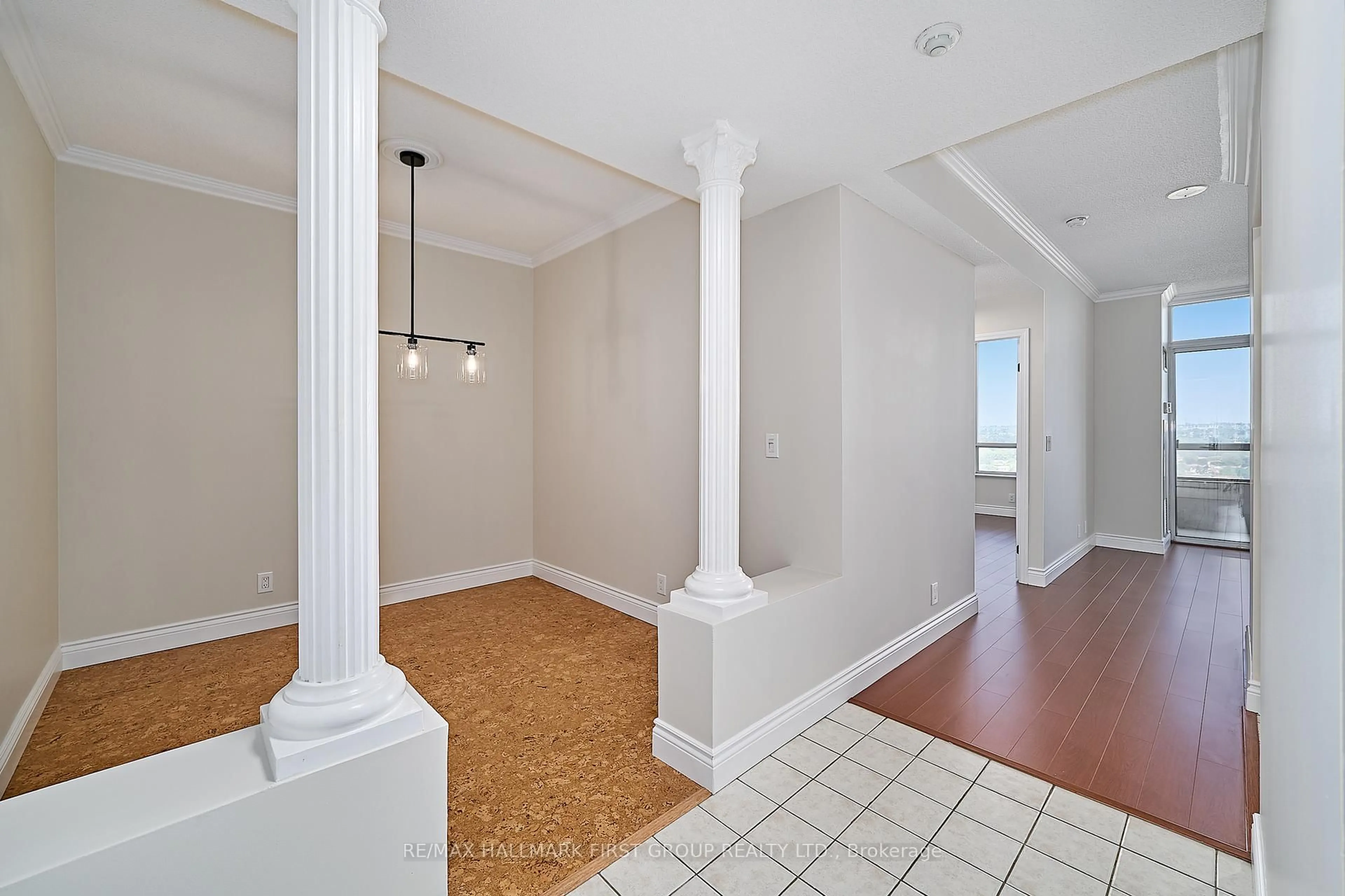 Indoor entryway for 1000 The Esplanade Rd #1716, Pickering Ontario L1V 6V4