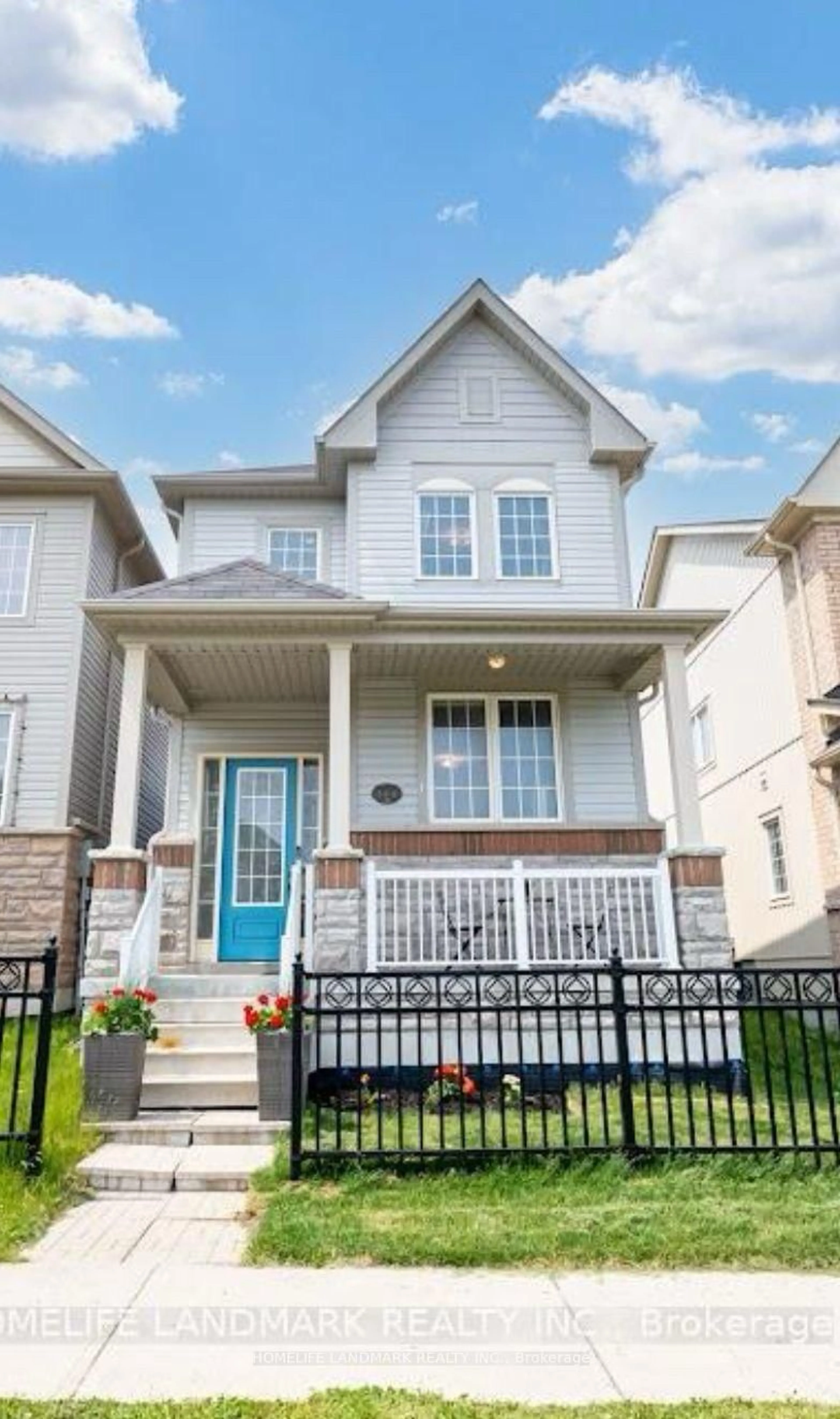 Home with vinyl exterior material, street for 144 Mcbride Ave, Clarington Ontario L1C 0J4