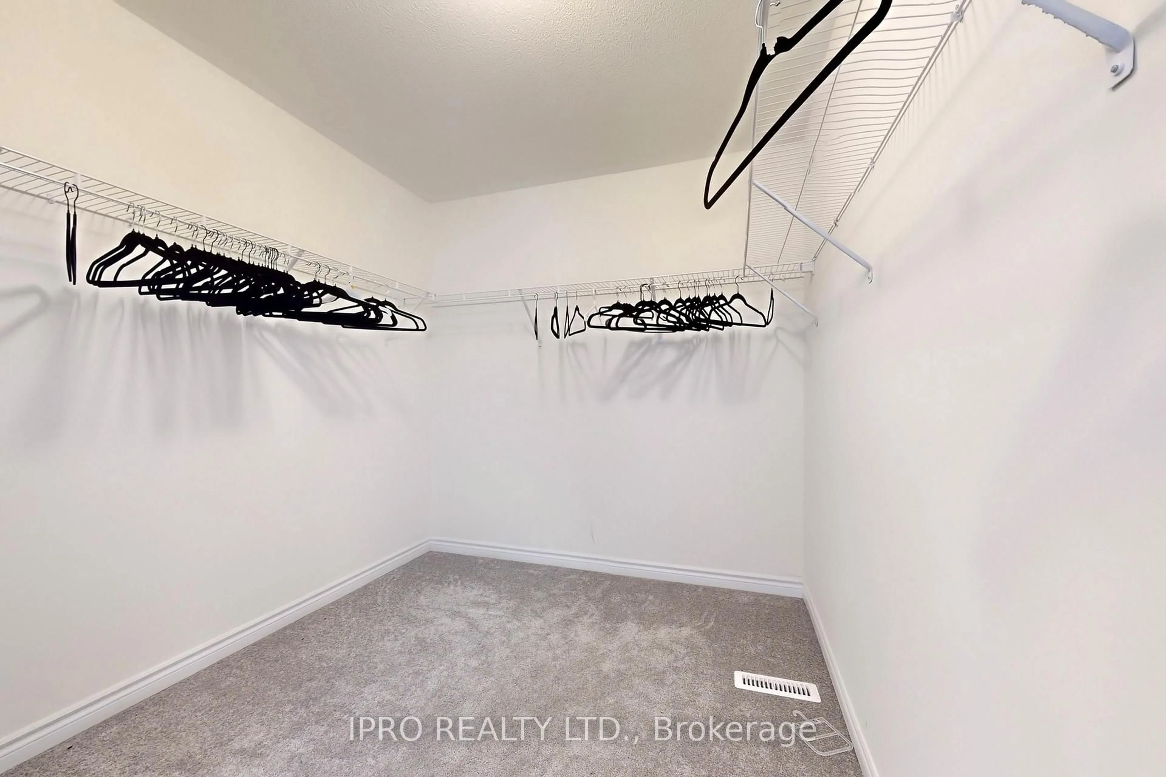 Storage room or clothes room or walk-in closet for 941 Rexton Dr, Oshawa Ontario L1L 0V1