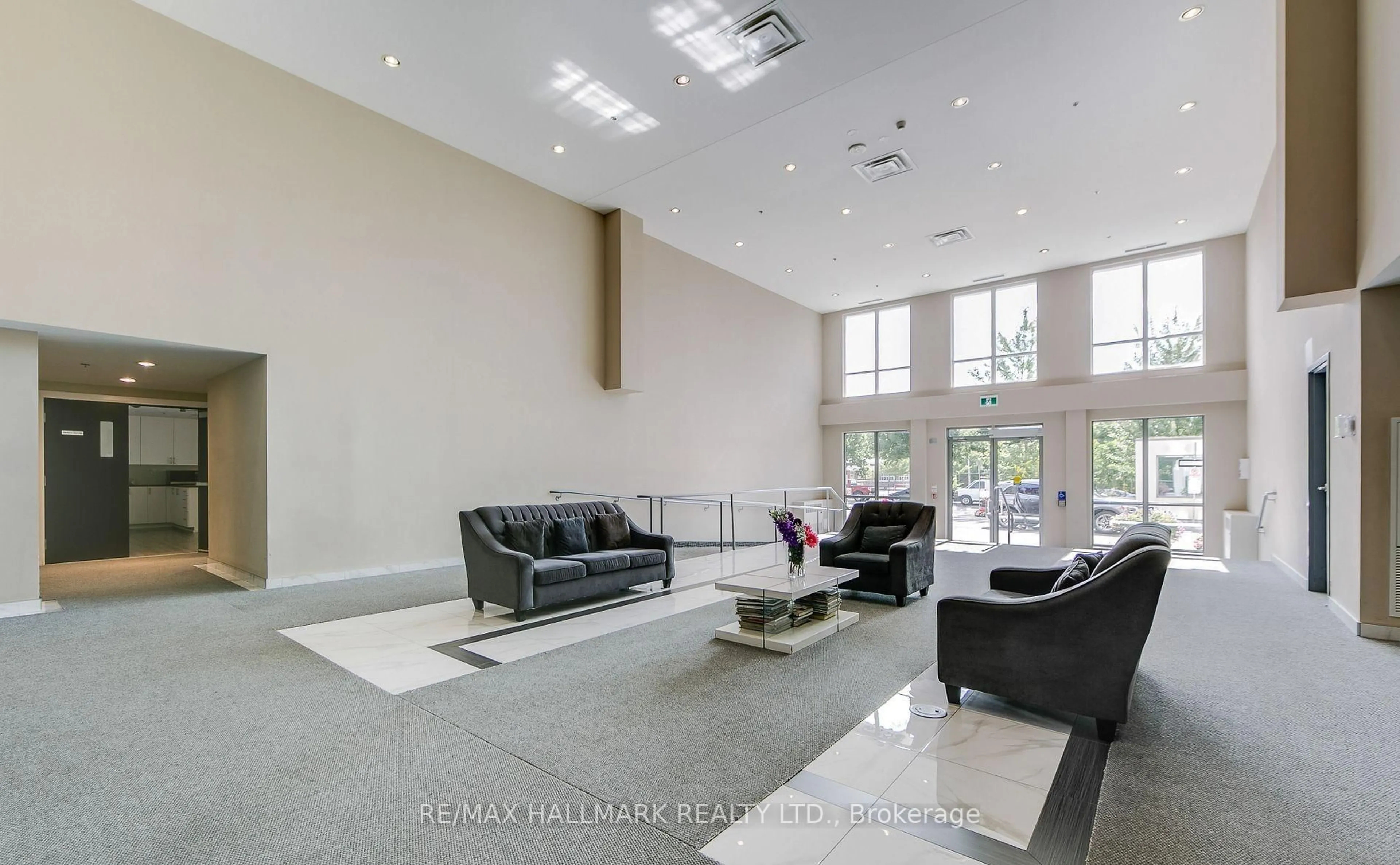 Lobby for 22 East Haven Dr #818, Toronto Ontario M1N 1L9