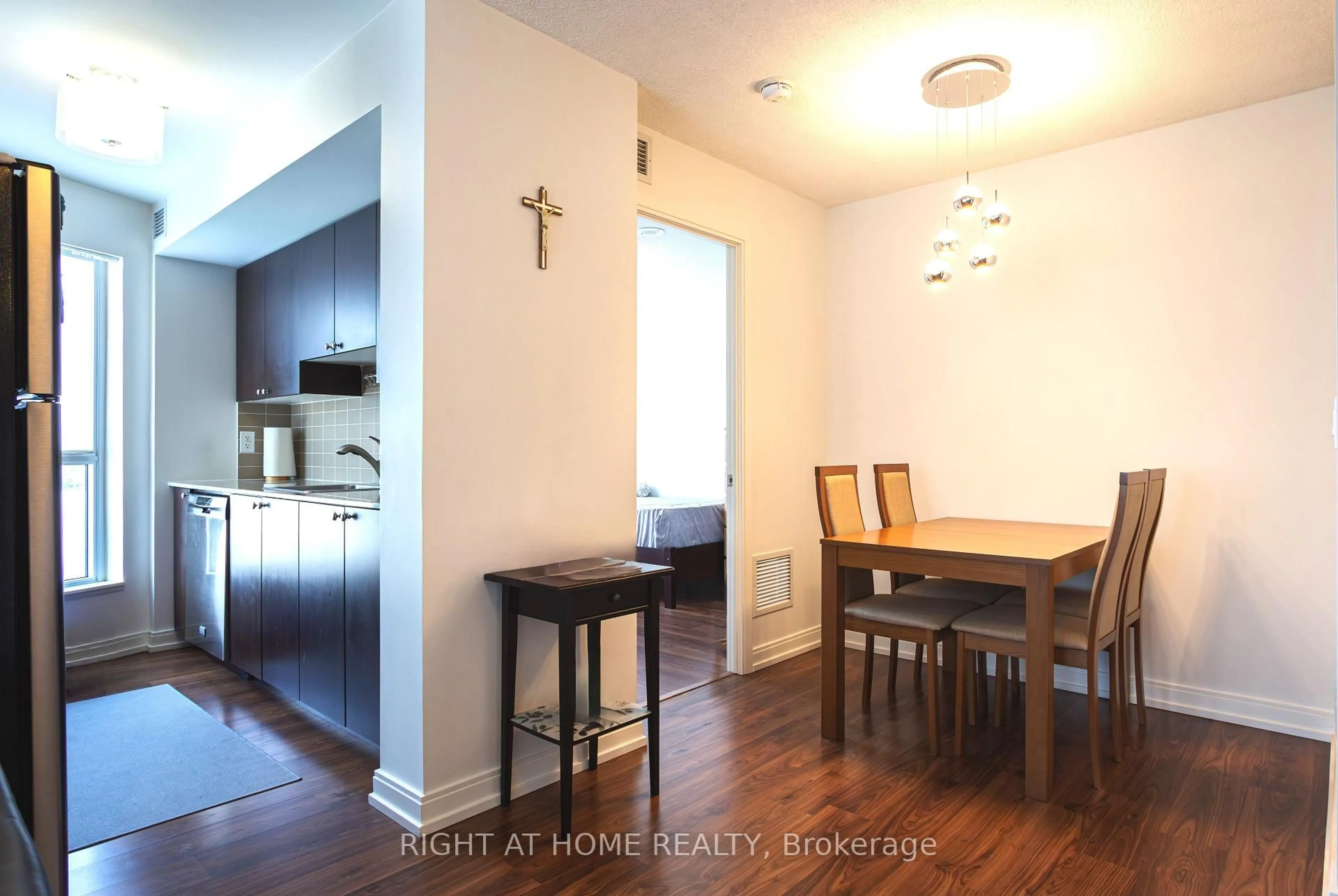 Unknown for 151 Village Green Sq #908, Toronto Ontario M1S 0K5