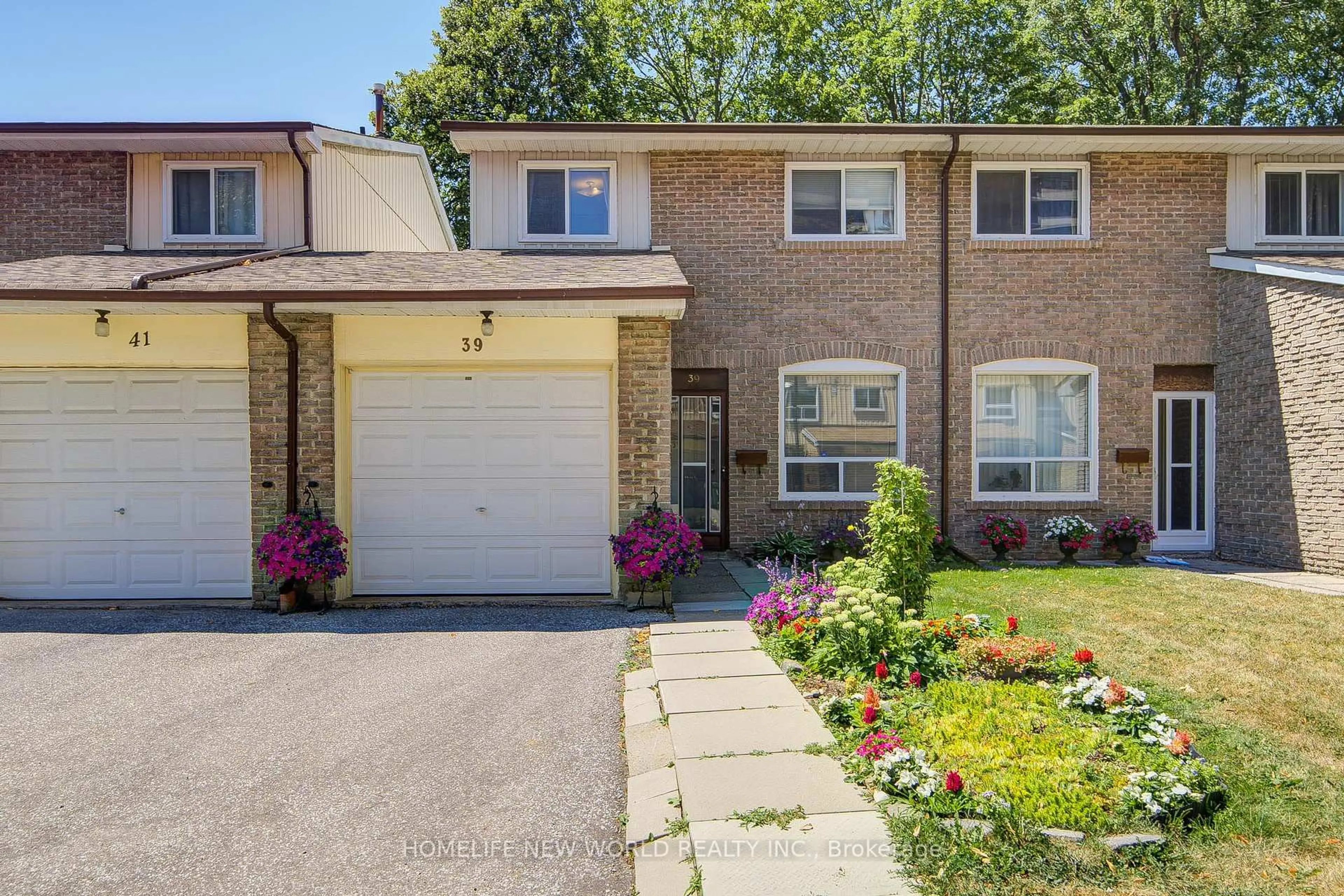 Unknown for 44 Chester Le Blvd #39, Toronto Ontario M1W 2M8