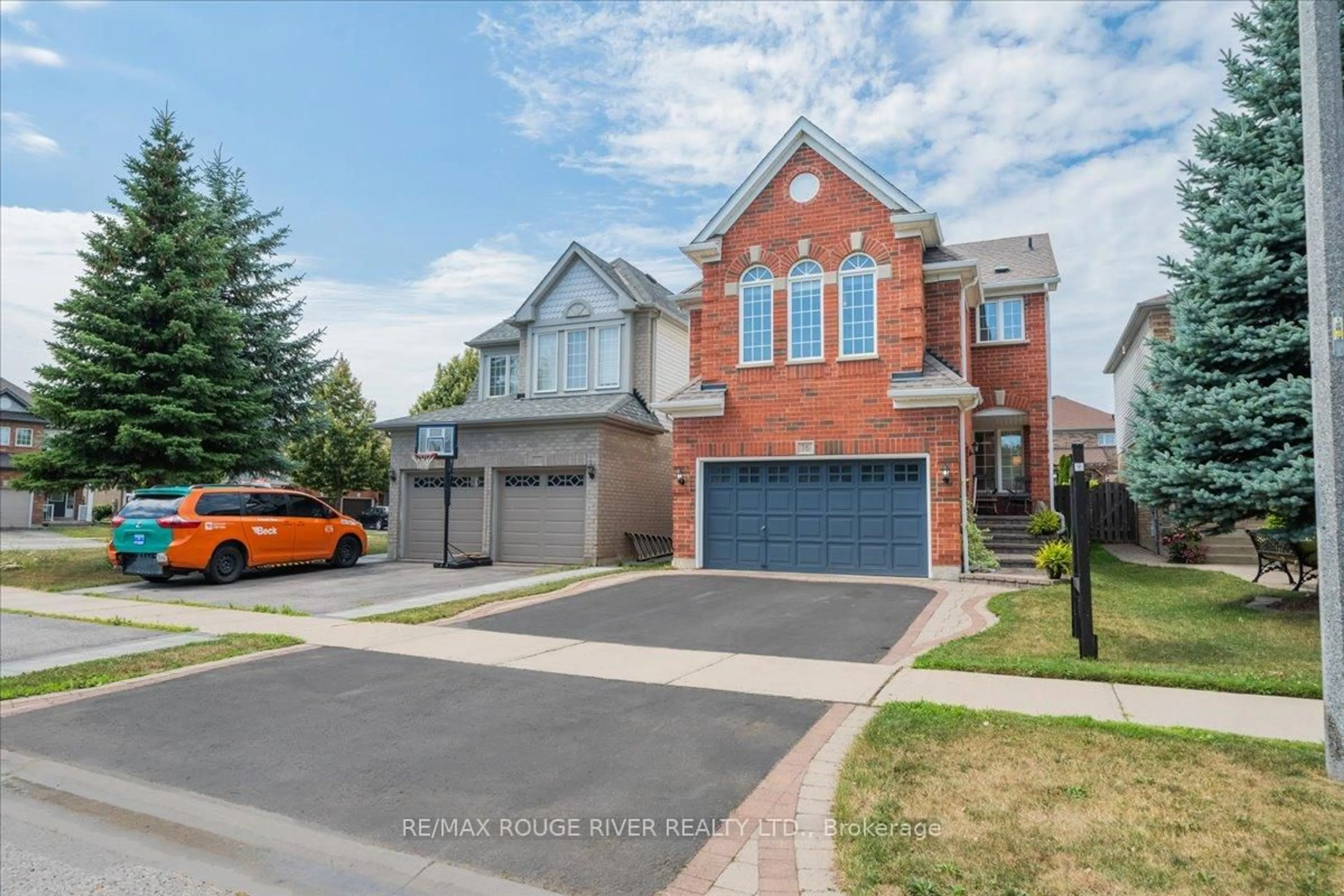 Home with brick exterior material, street for 76 Merchants Ave, Whitby Ontario L1P 1S6