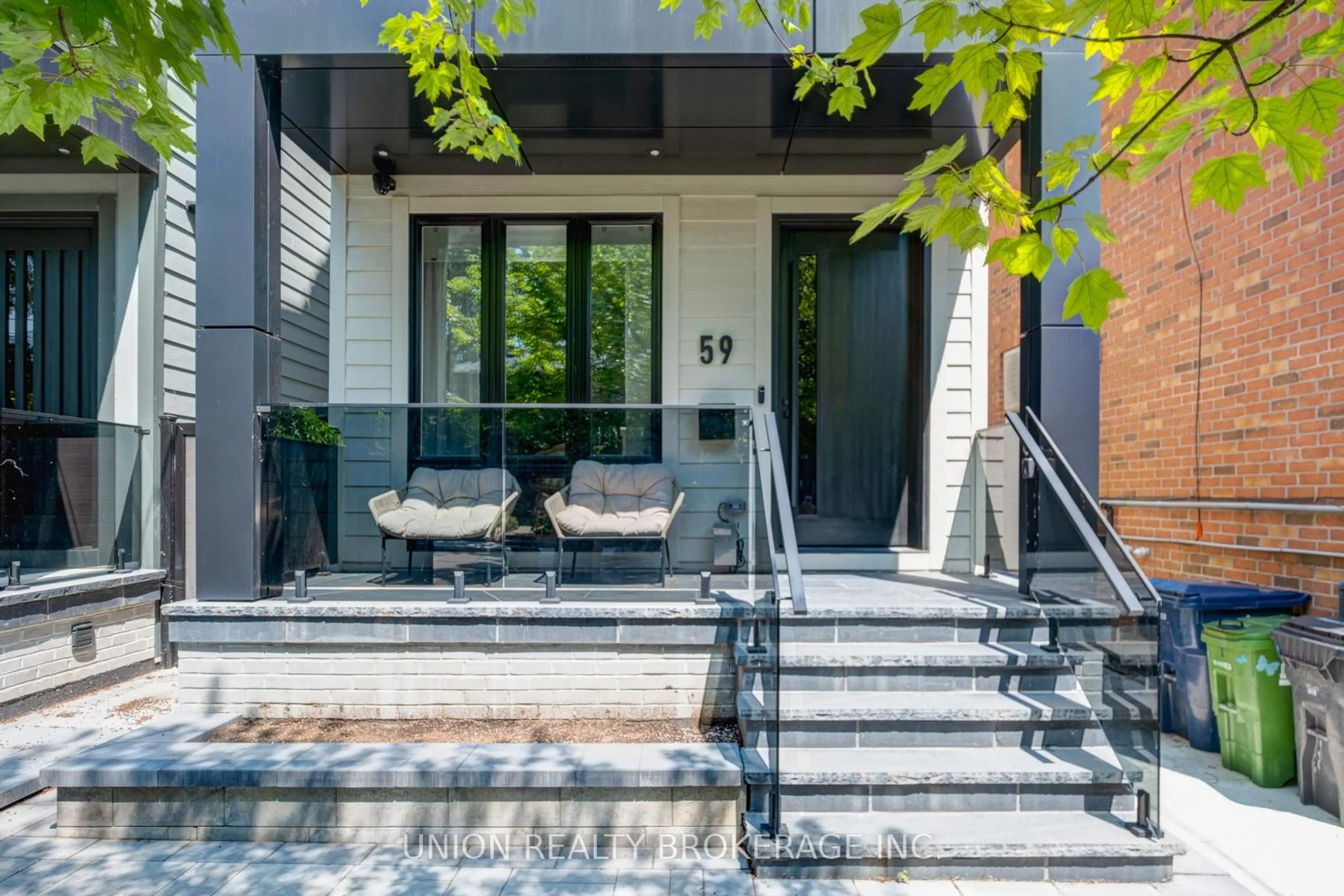 Patio, street for 59 Glen Manor Dr, Toronto Ontario M4E 2X5
