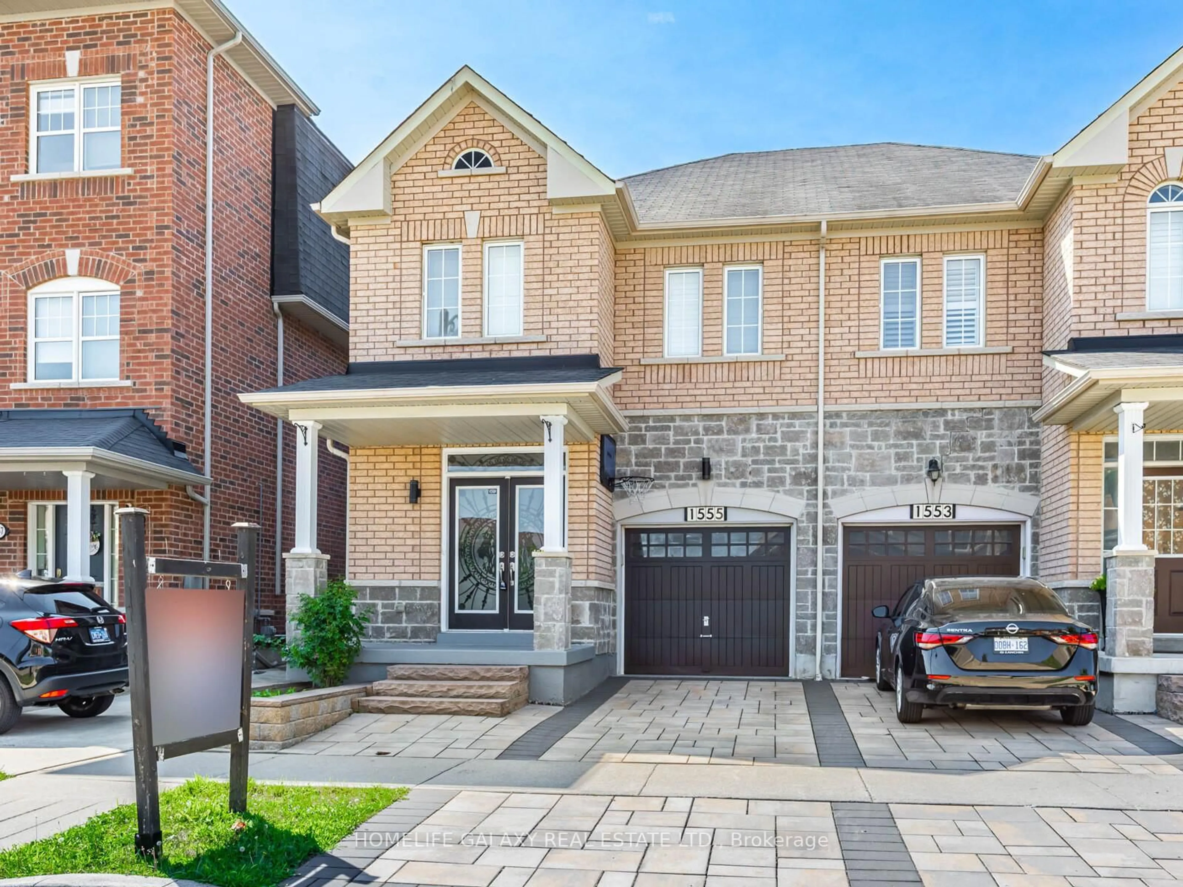 Home with brick exterior material, street for 1555 Bruny Ave, Pickering Ontario L1X 0C5