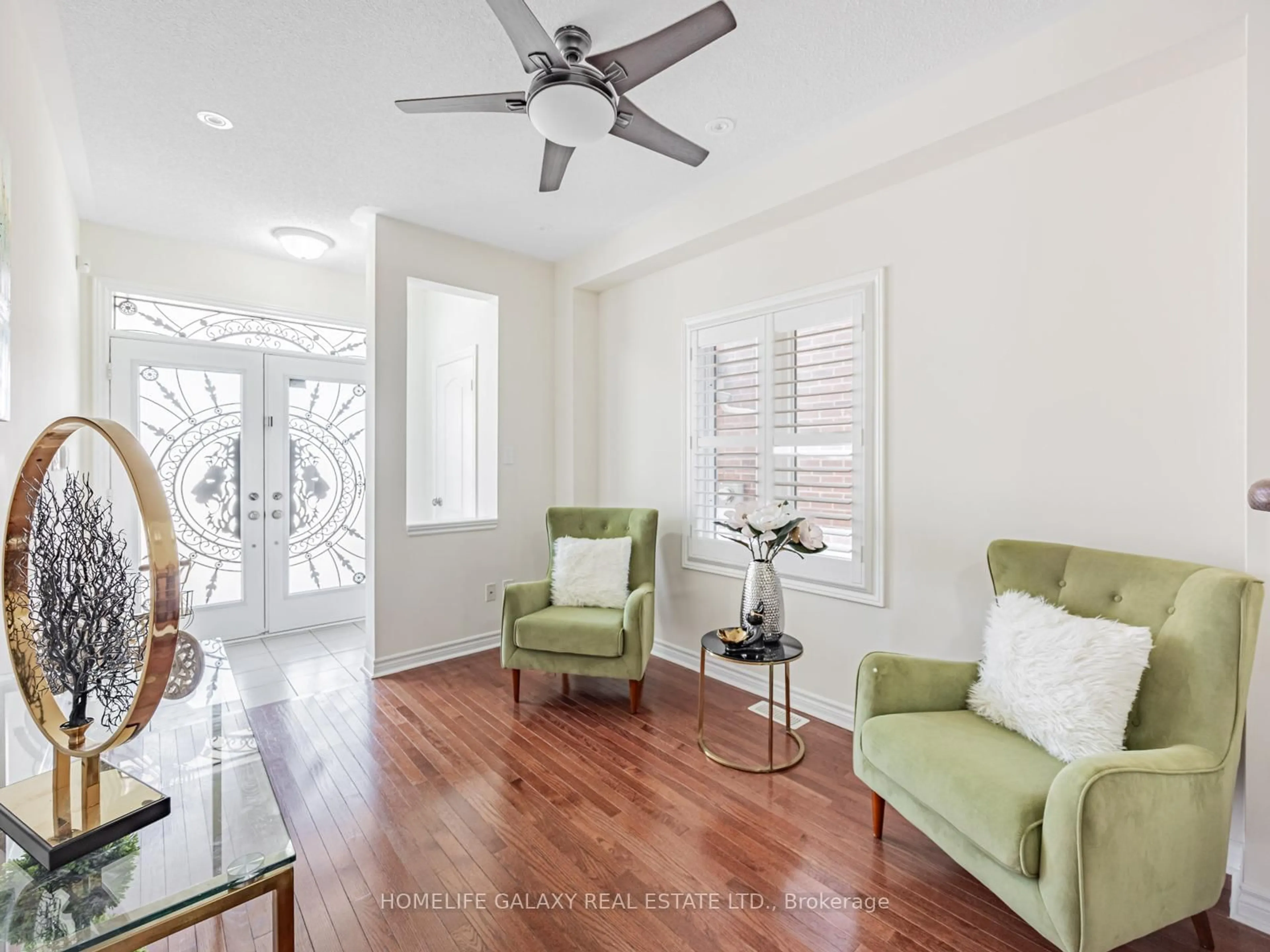 Living room with furniture, unknown for 1555 Bruny Ave, Pickering Ontario L1X 0C5