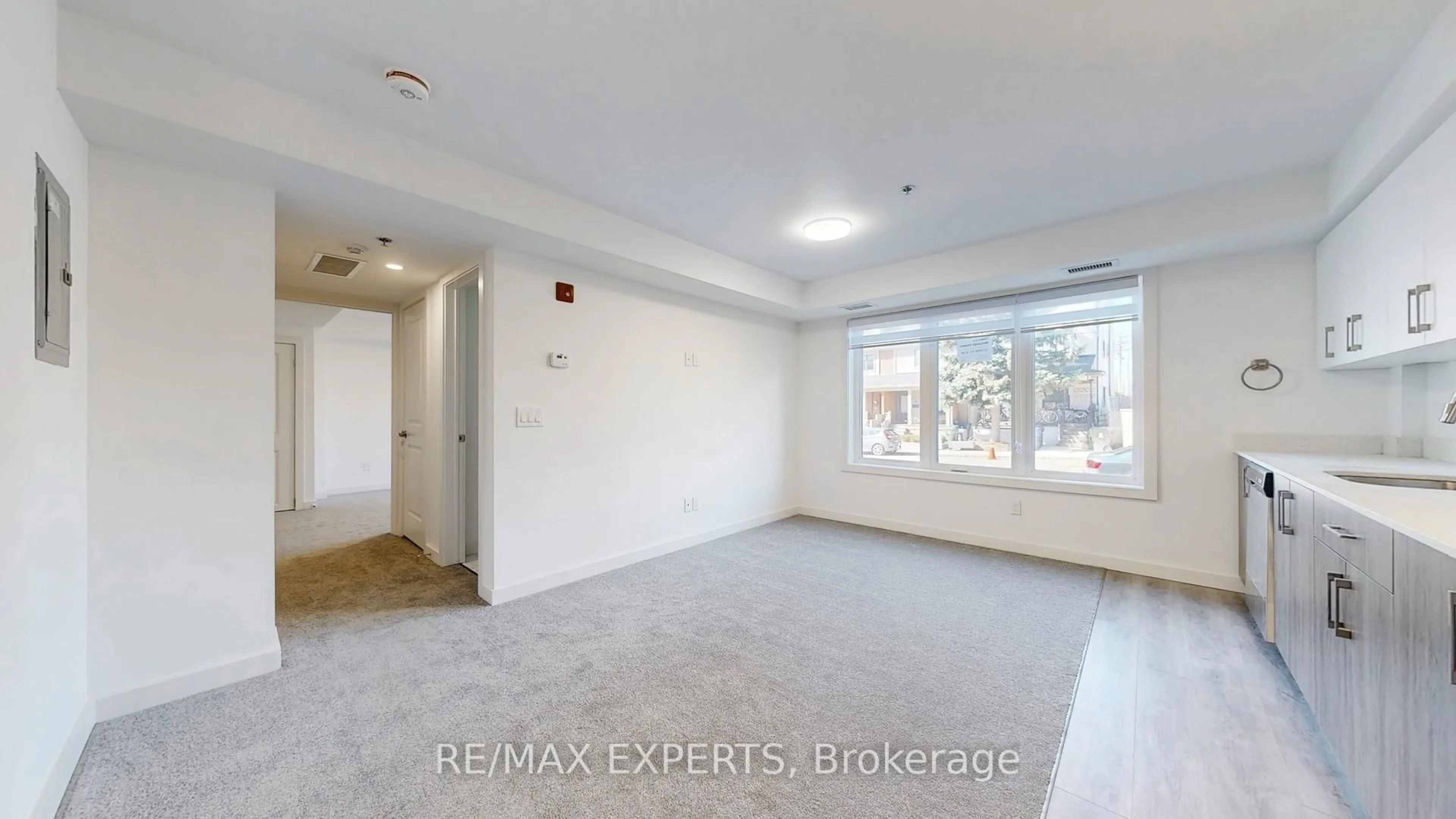 A pic of a room for 45 Connaught Ave #101, Toronto Ontario M4L 2V8