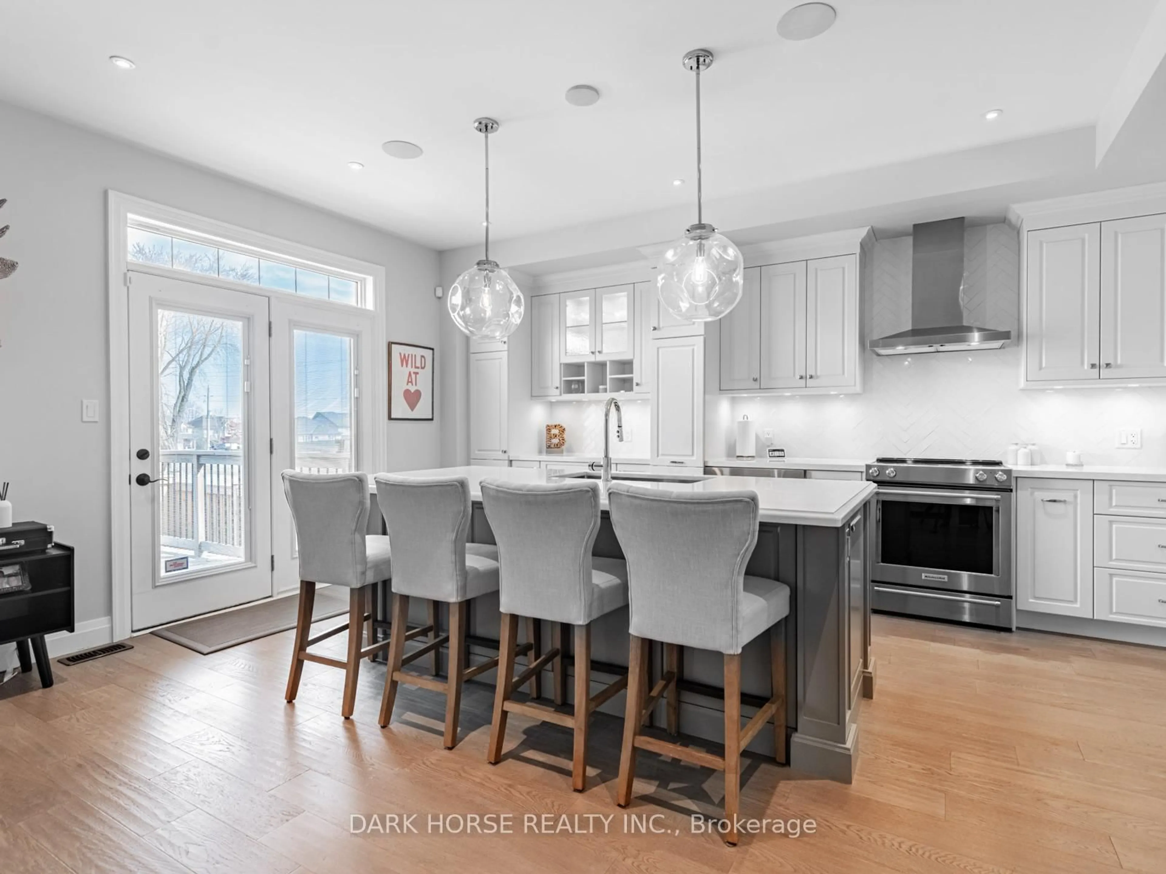 Open concept kitchen, unknown for 420 Northglen Blvd, Clarington Ontario L1C 7E2