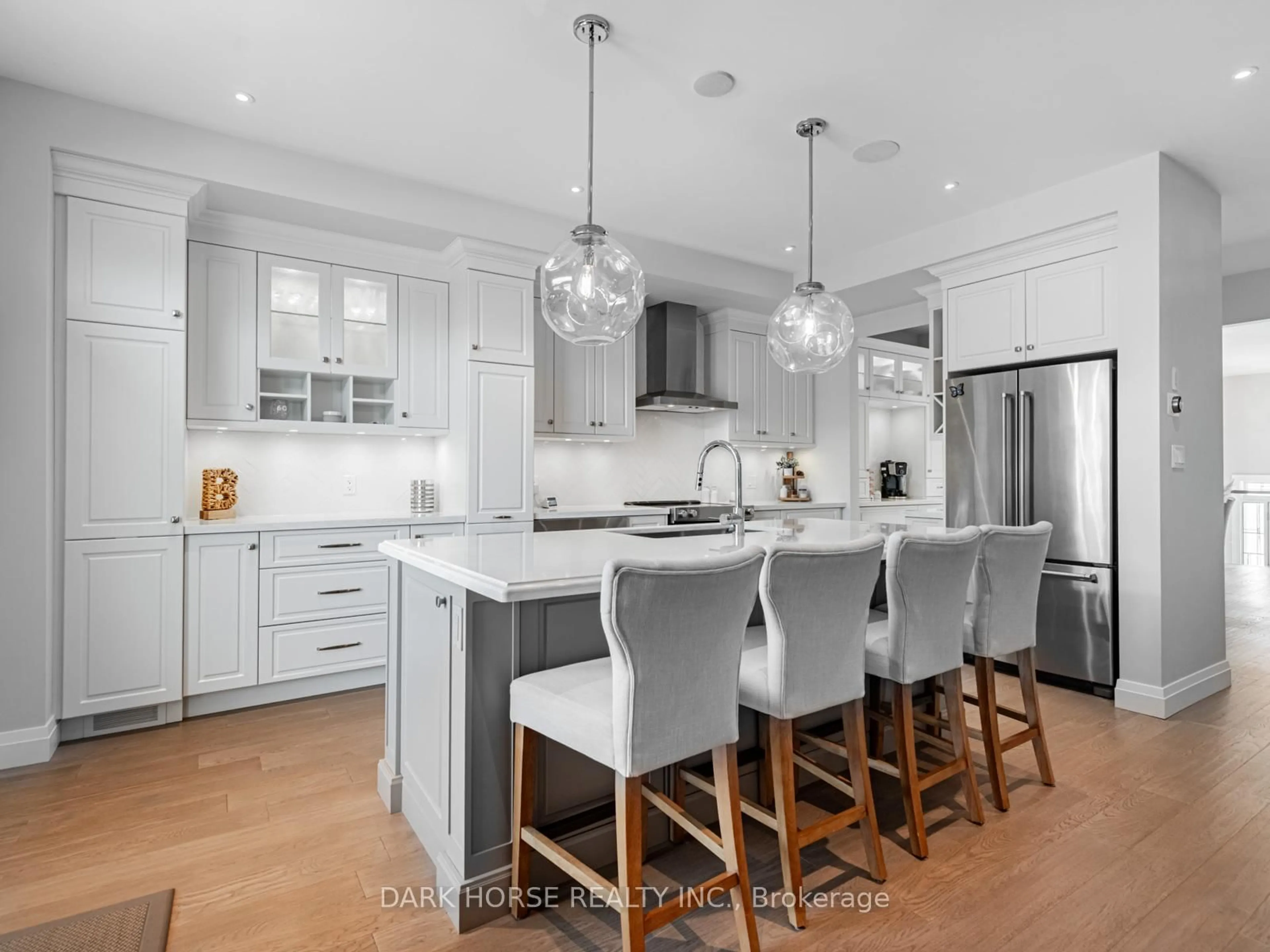 Open concept kitchen, unknown for 420 Northglen Blvd, Clarington Ontario L1C 7E2