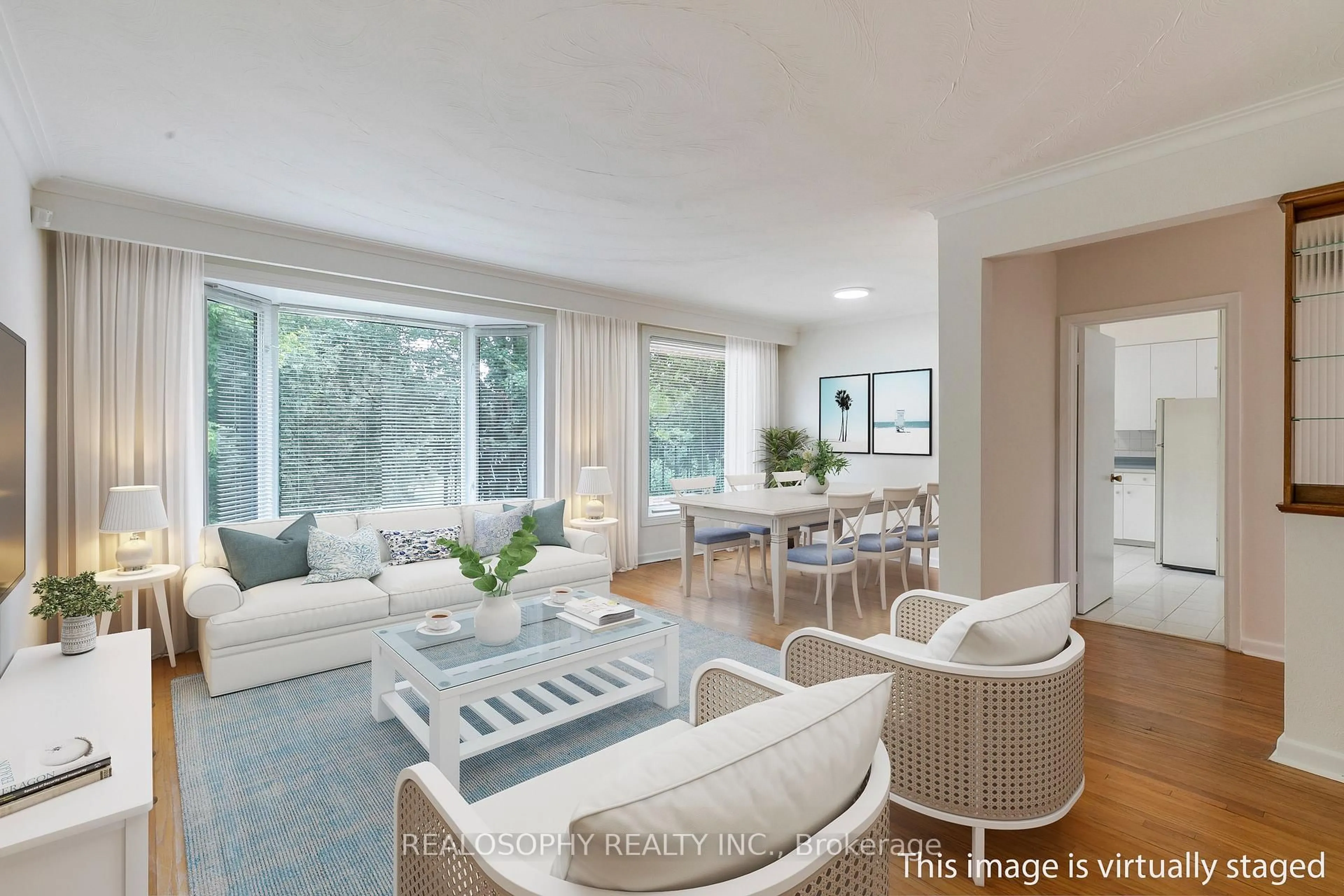 Living room with furniture, unknown for 133 Birkdale Rd, Toronto Ontario M1P 3R7