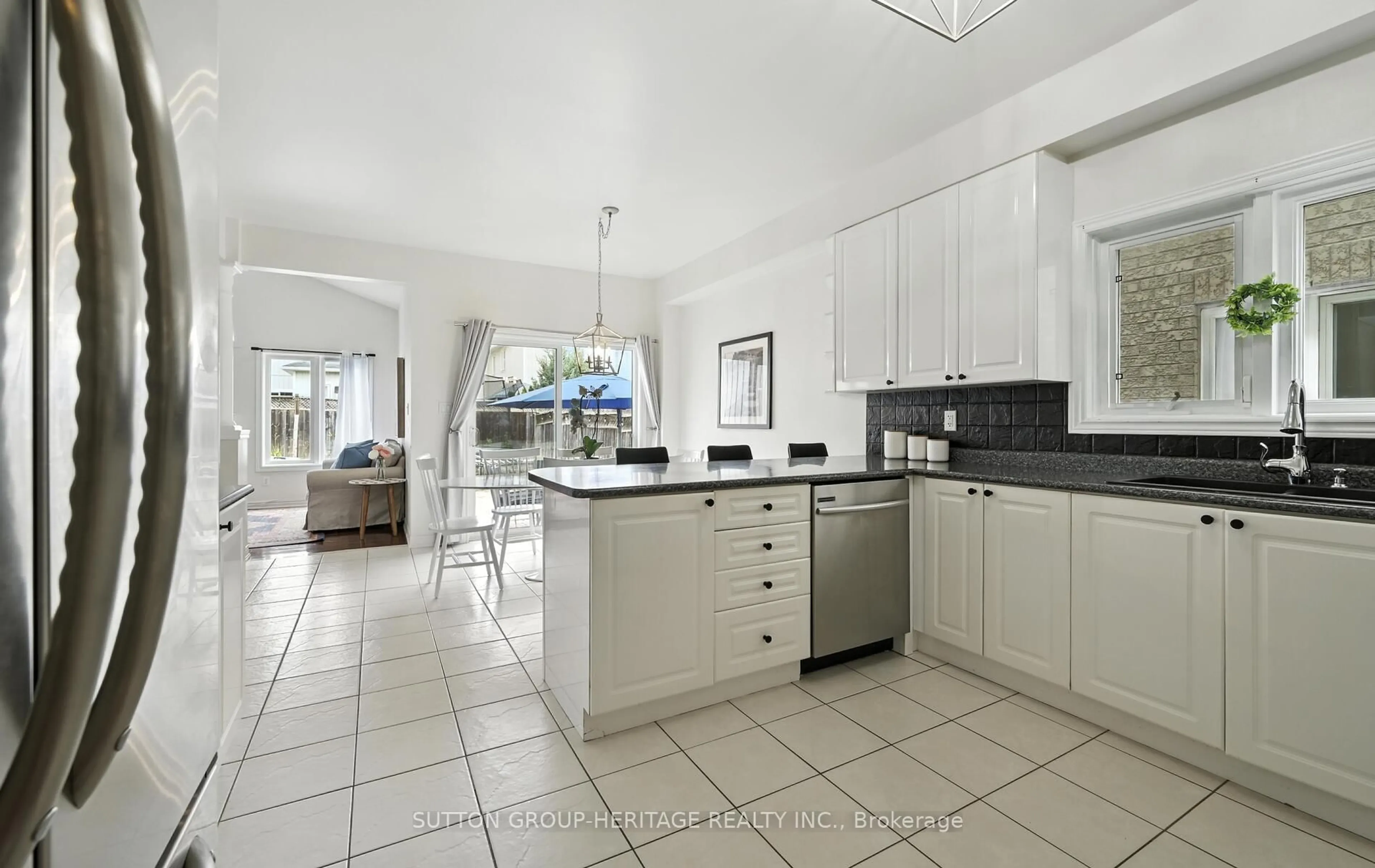 Open concept kitchen, ceramic/tile floor for 4 Barchester Cres, Whitby Ontario L1M 2L7