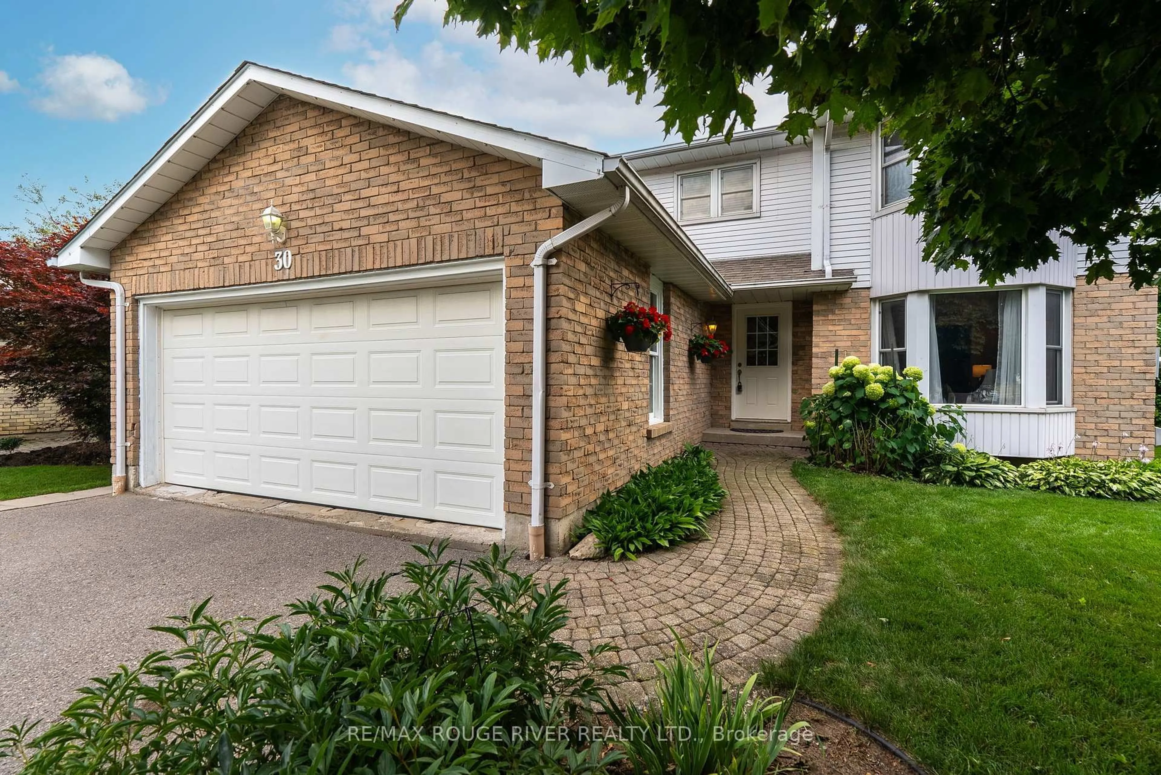 Home with brick exterior material, street for 30 Citation Cres, Whitby Ontario L1N 6X1