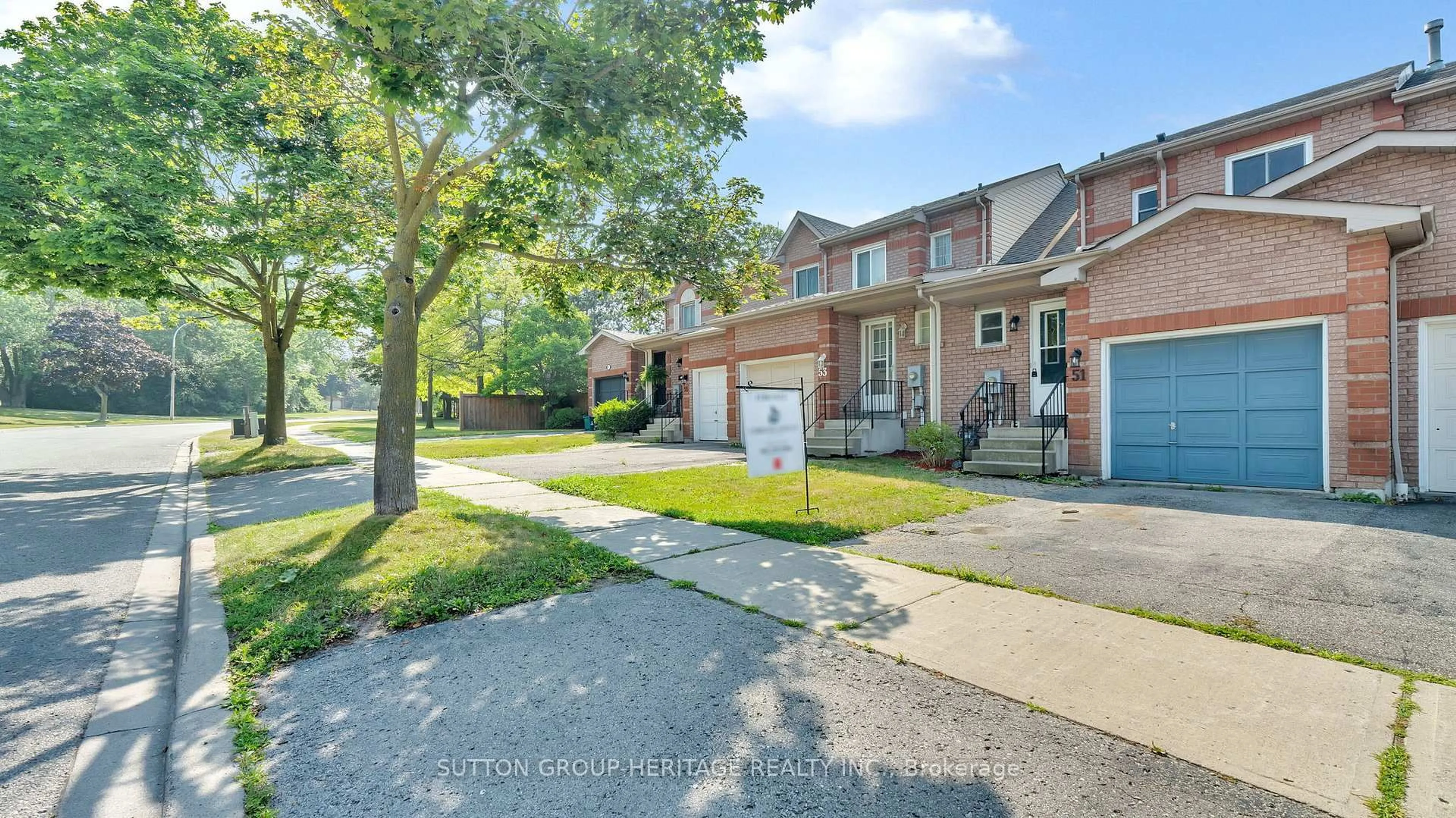 Unknown for 51 Wallace Dr, Whitby Ontario L1N 9B7