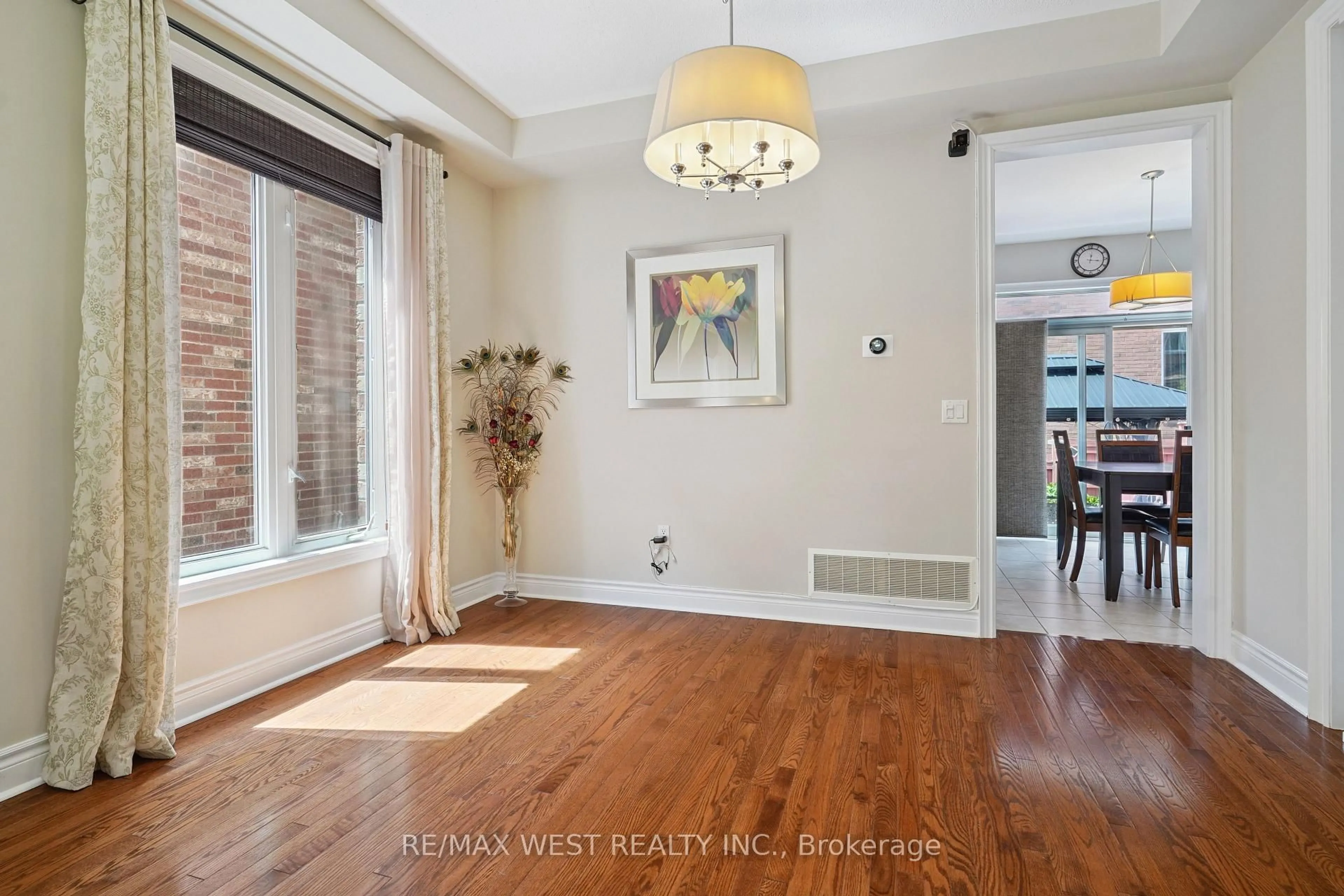 Unknown for 191 Nature Haven Cres, Pickering Ontario L1X 0A5