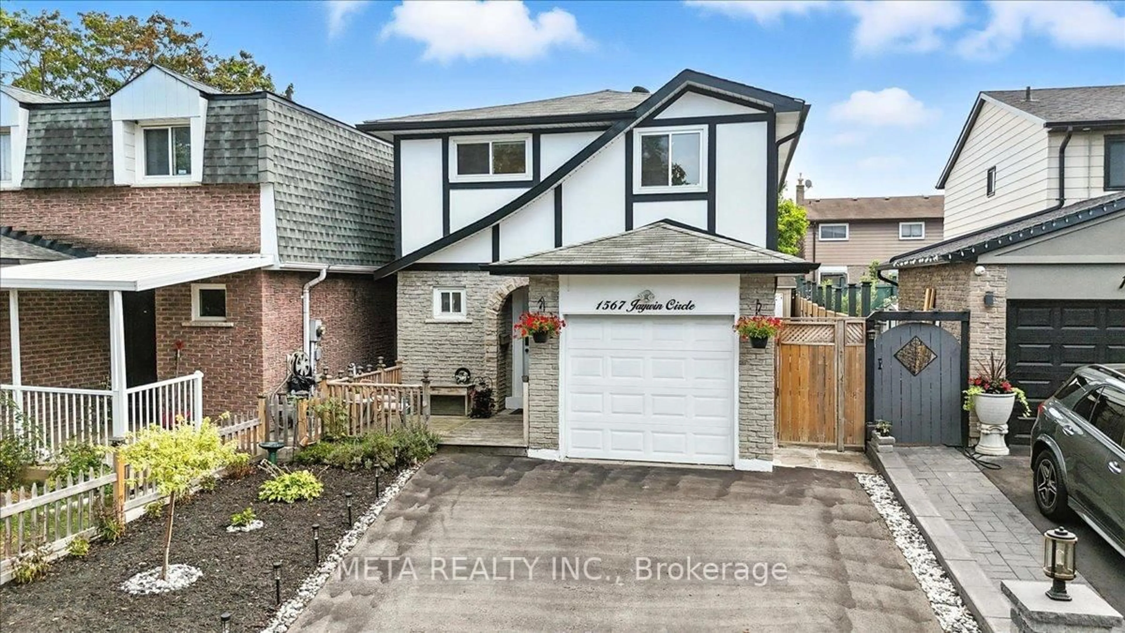 Home with brick exterior material, street for 1567 Jaywin Circ, Pickering Ontario L1V 2W3