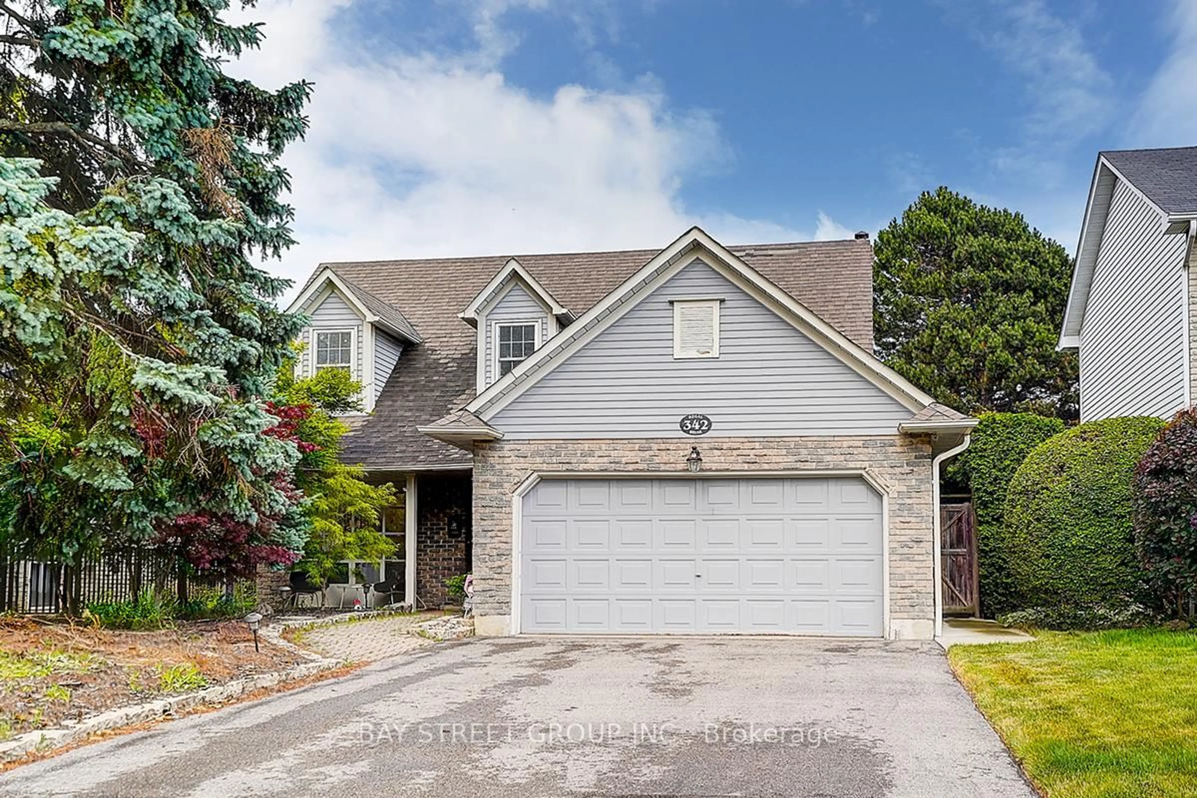 Home with brick exterior material, street for 342 REGAL BRIAR St, Whitby Ontario L1N 6N1