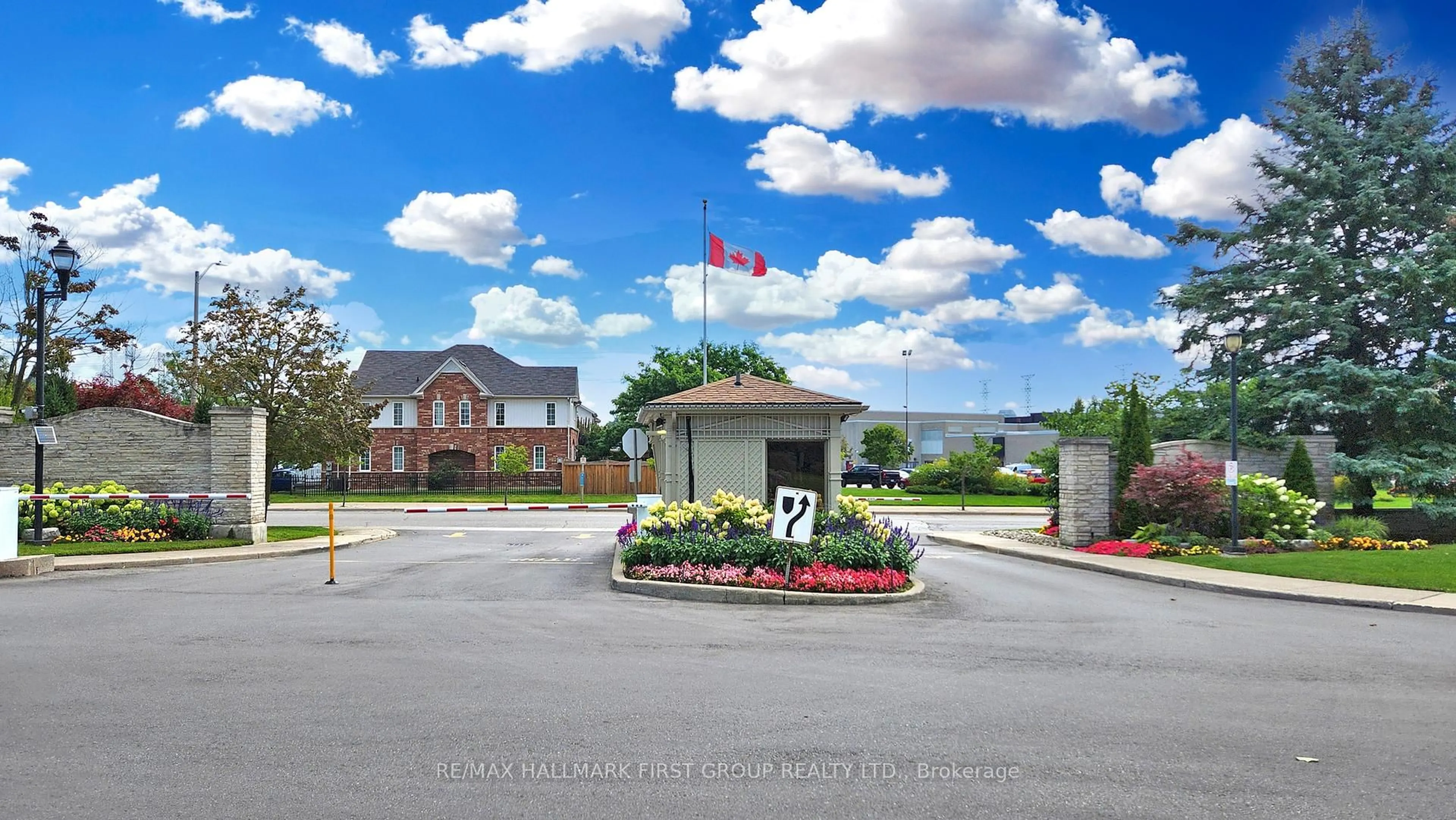Patio, mountain view for 1890 Valley Farm Rd #508, Pickering Ontario L1V 6B4