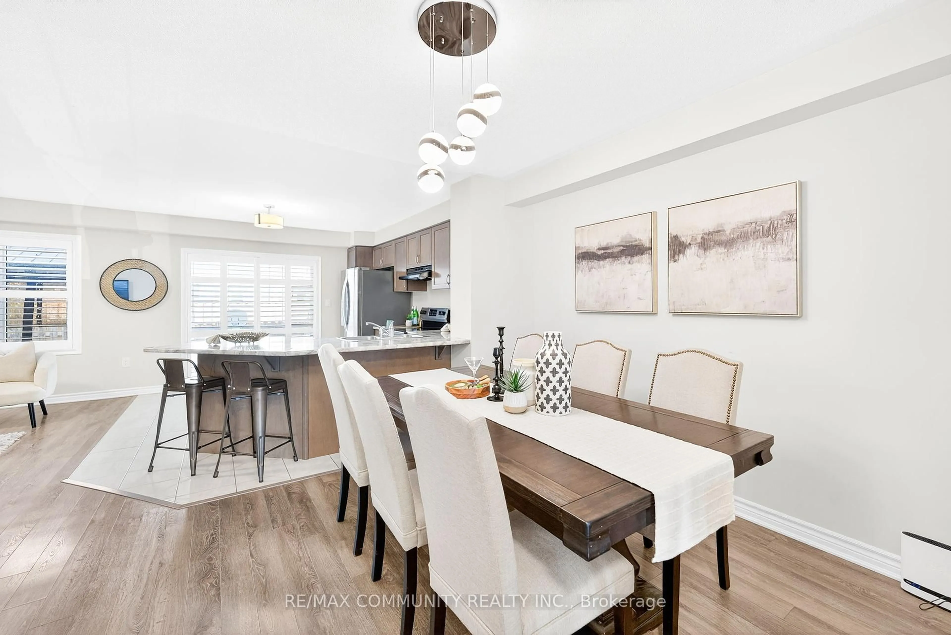 Dining room, wood/laminate floor for 2434 Moonlight Cres, Pickering Ontario L1X 0E9