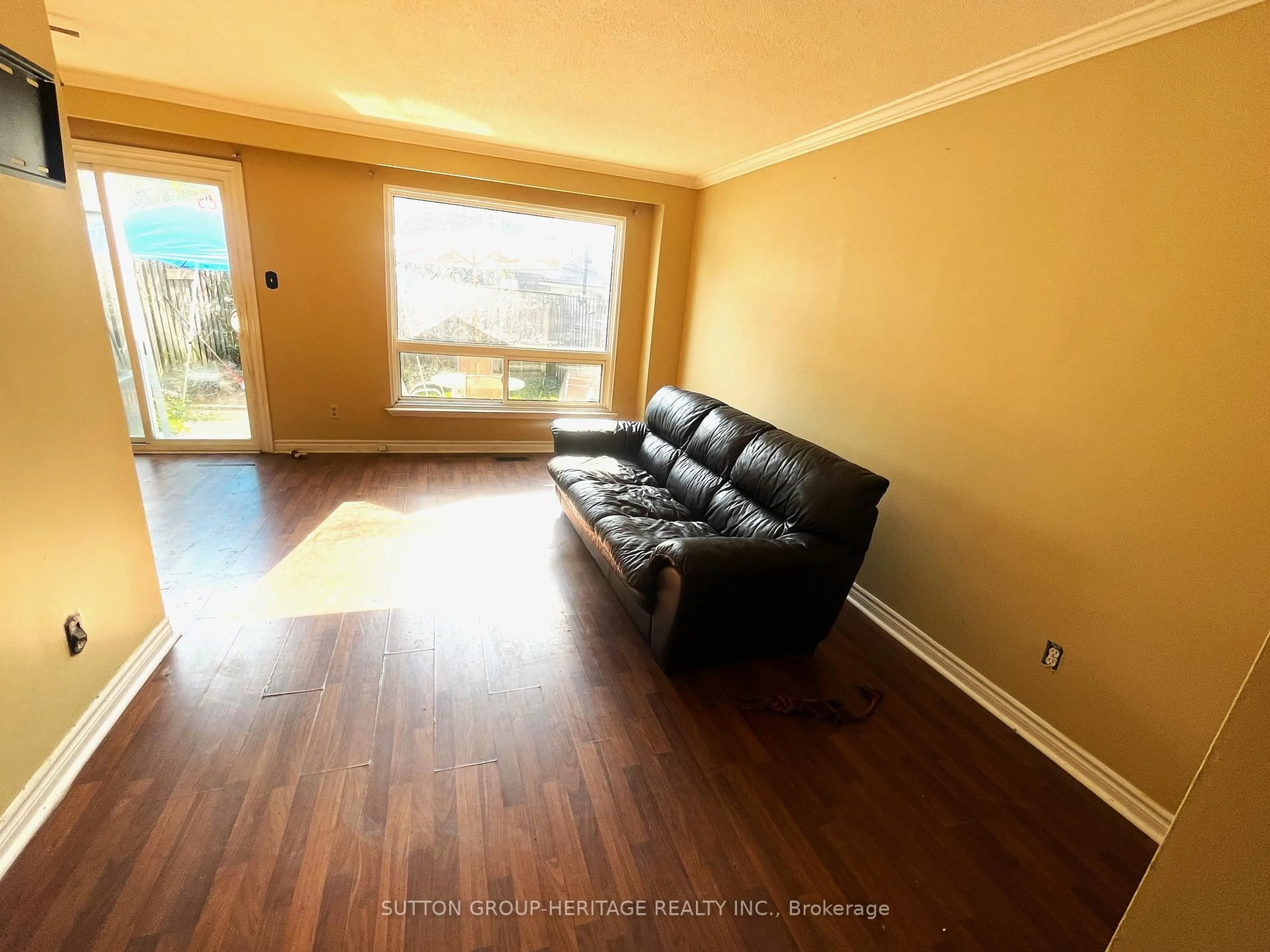 A pic of a room for 9 Michael Blvd #39, Whitby Ontario L1N 5P4