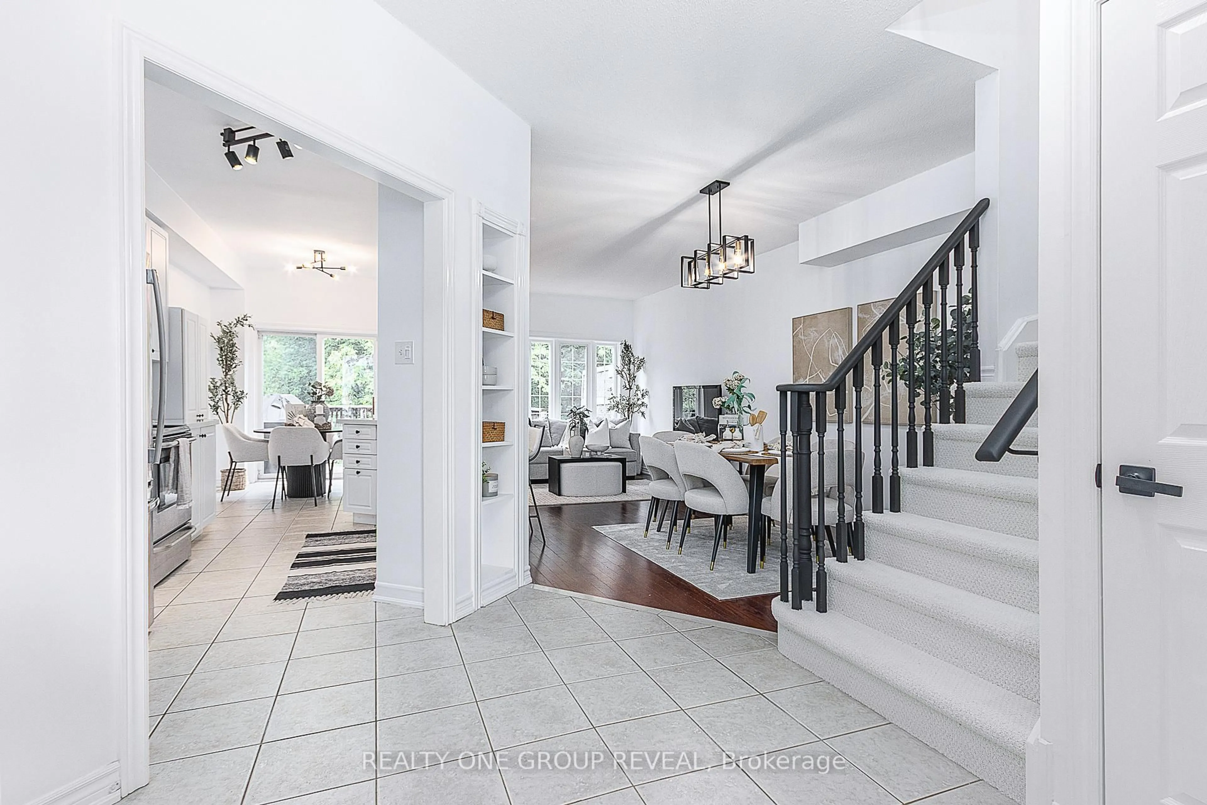 Unknown for 9 Taft Pl, Clarington Ontario L1C 5M6